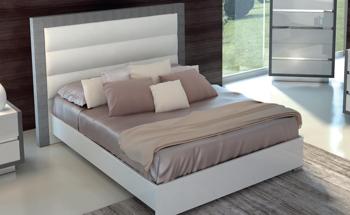 Contemporary Platform Bed Mangano ESF-Mangano-EK in White, Silver Eco Leather