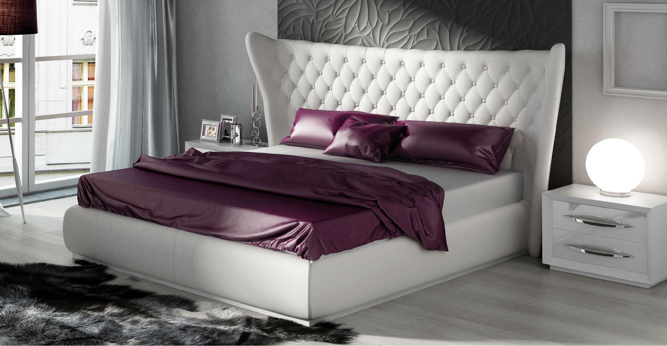 

                    
ESF Miami / Carmen Platform Bedroom Set White Eco-Leather Purchase 

