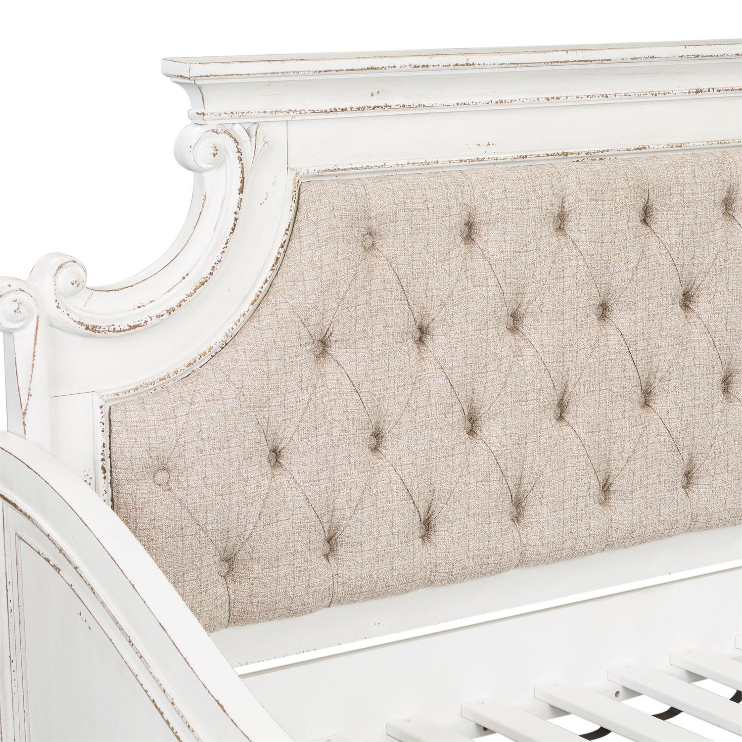 

    
Magnolia Manor  (244-DAY) Daybed Daybed
