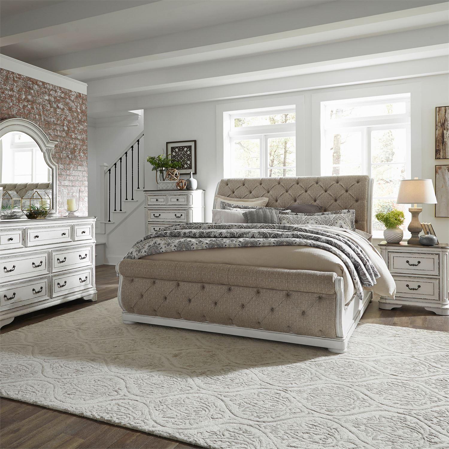 

    
Antique White Queen Bed Set 5Pc Magnolia Manor 244-BR-QUSLDMCN Liberty Furniture
