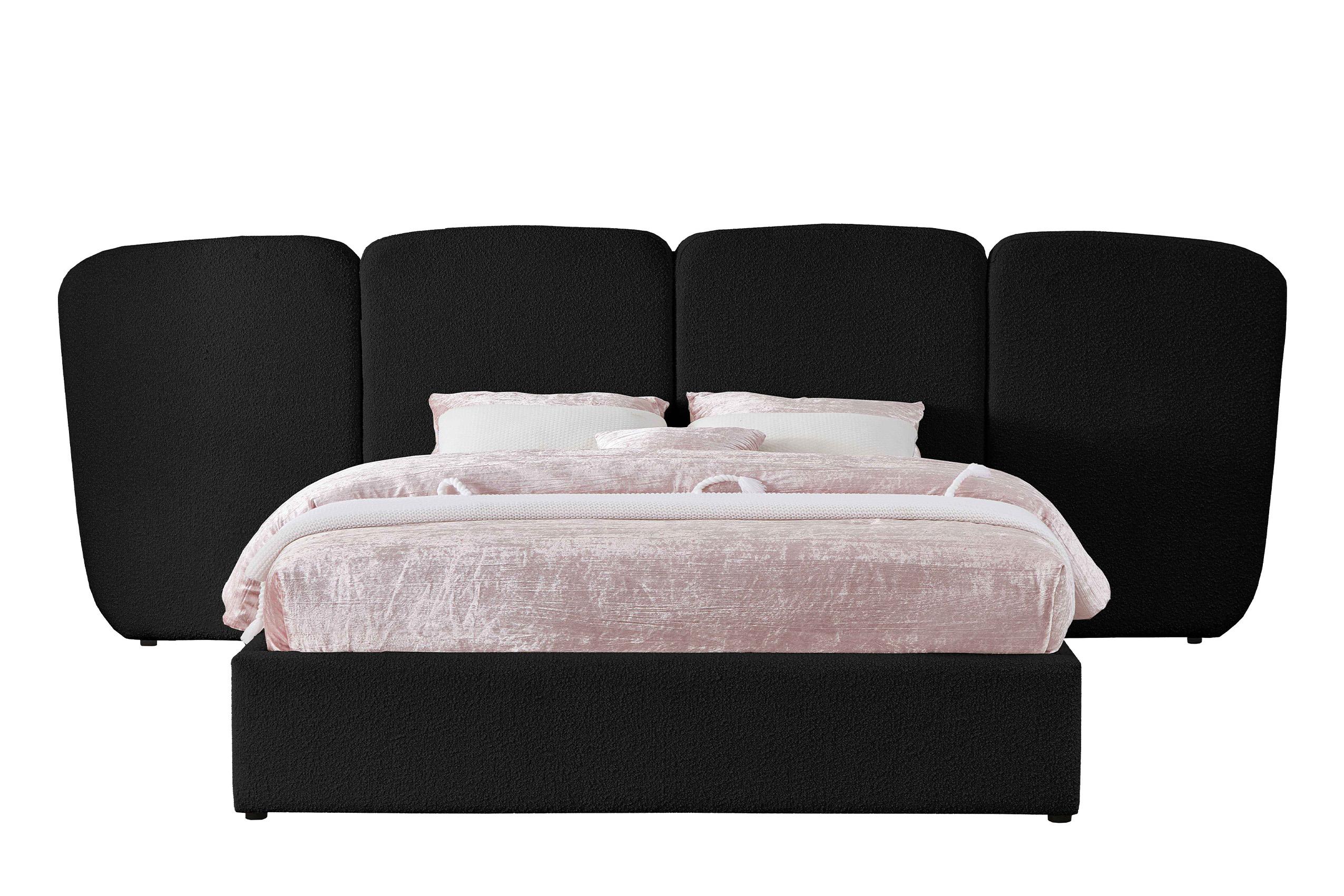 

    
Meridian Furniture ShilohBlack-K Platform Bed Black ShilohBlack-K
