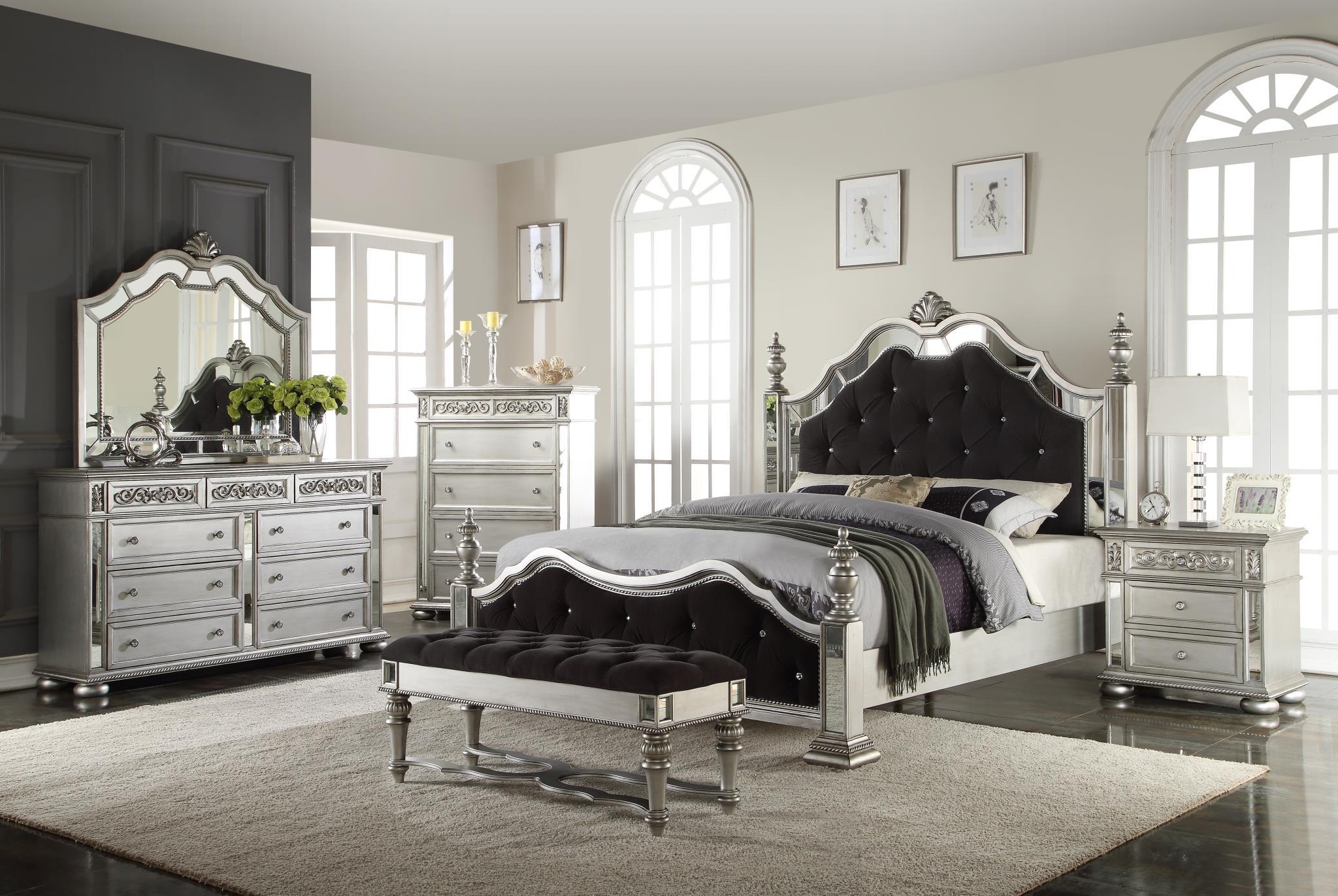 Classic, Traditional Poster Bedroom Set B1722 B1722-K-NDM-4PC in Silver, Black Fabric