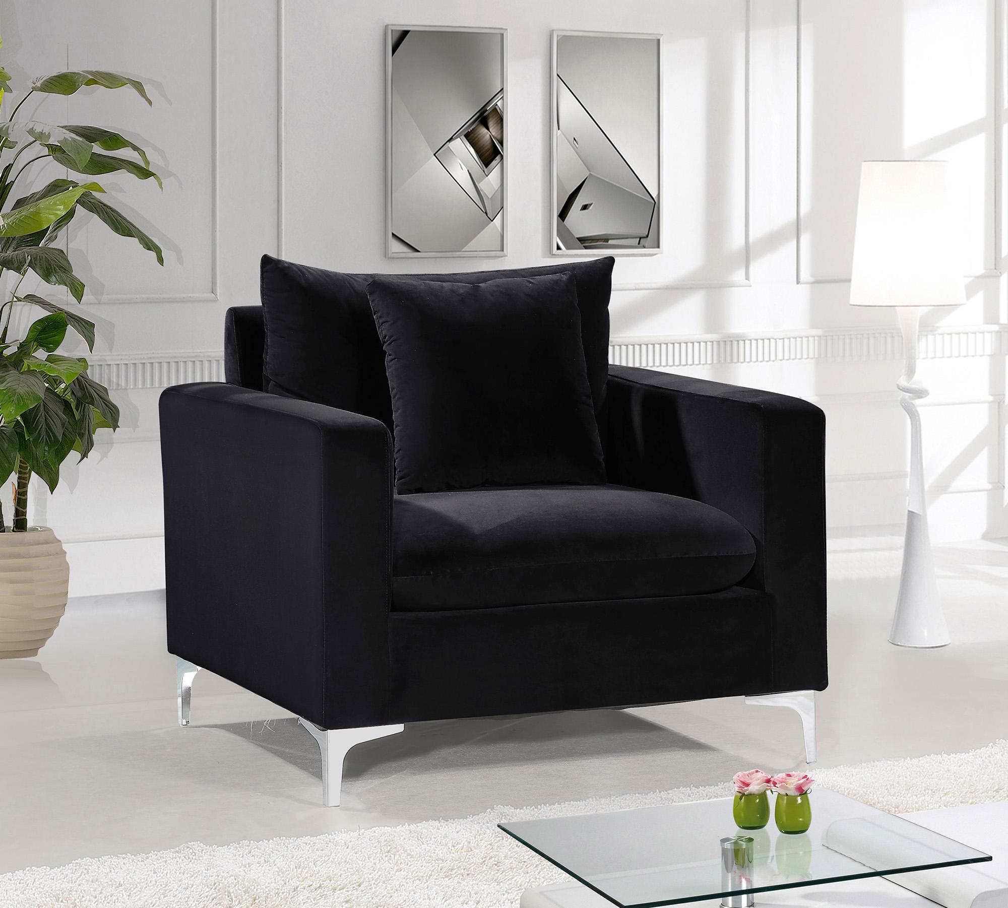 

    
Glam Black Velvet Arm Chair 633Black-C Naomi Meridian Modern Contemporary

