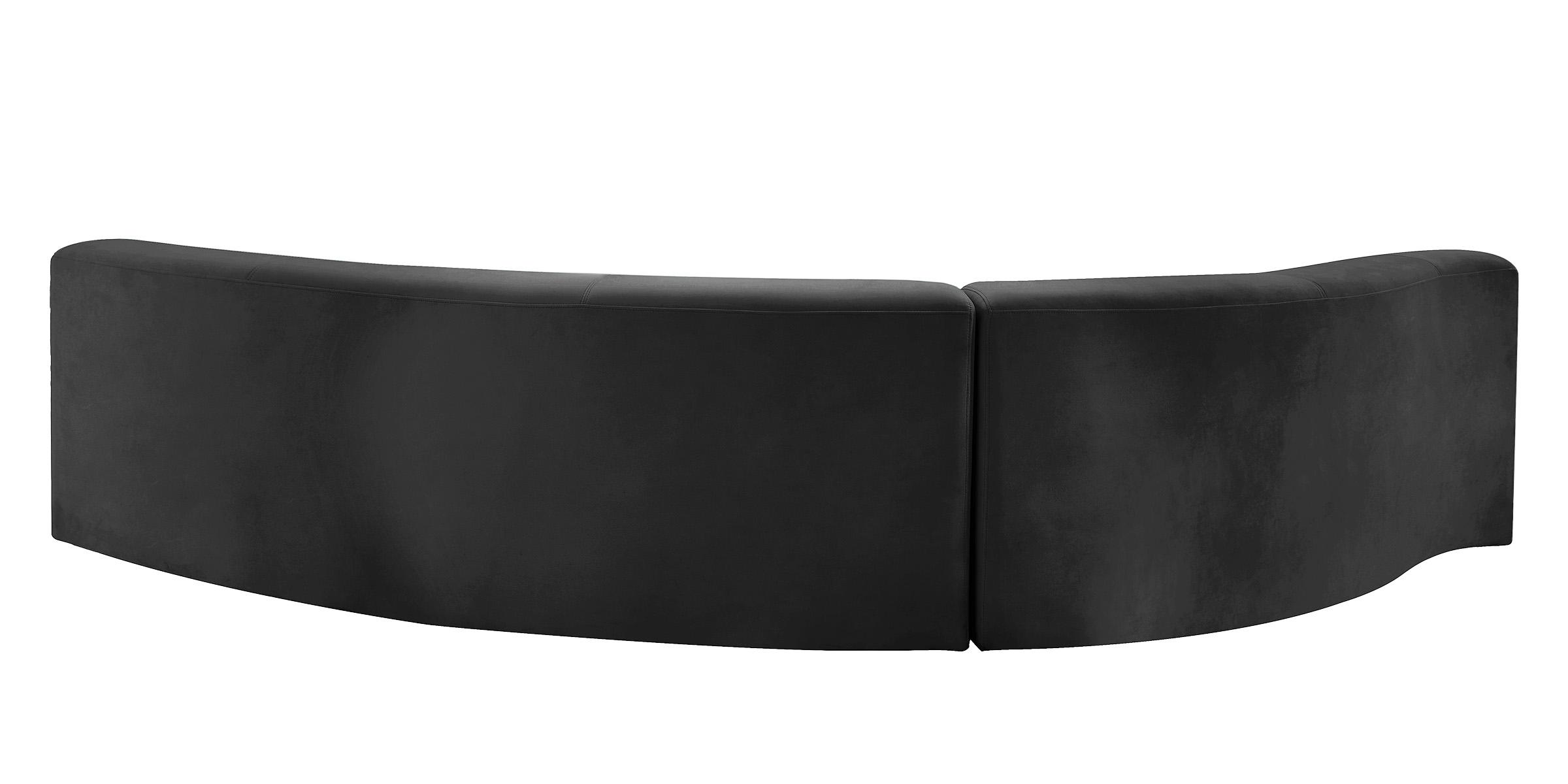 

    
624Black-Sectional Meridian Furniture Sectional Sofa
