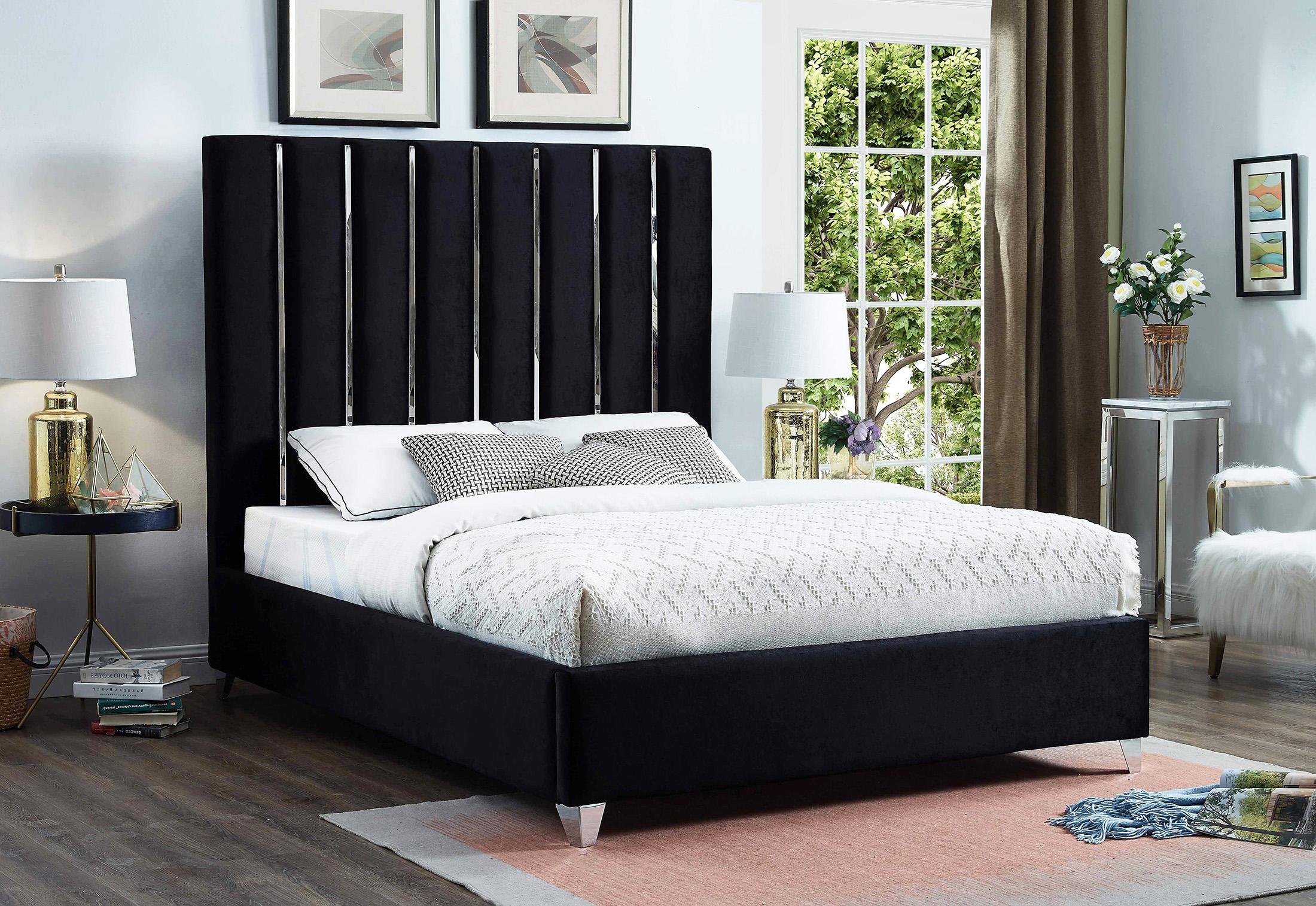 

        
Meridian Furniture ENZO EnzoBlack-F Platform Bed Black Soft Velvet 647899951862
