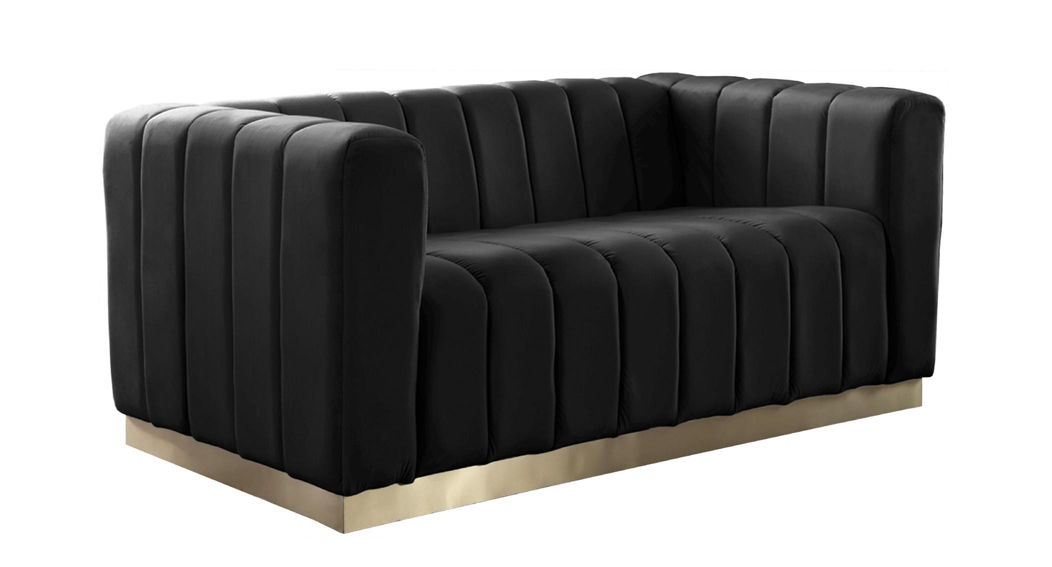 

    
Meridian Furniture MARLON 603Black-S-Set-2 Sofa Set Gold/Black 603Black-S-Set-2
