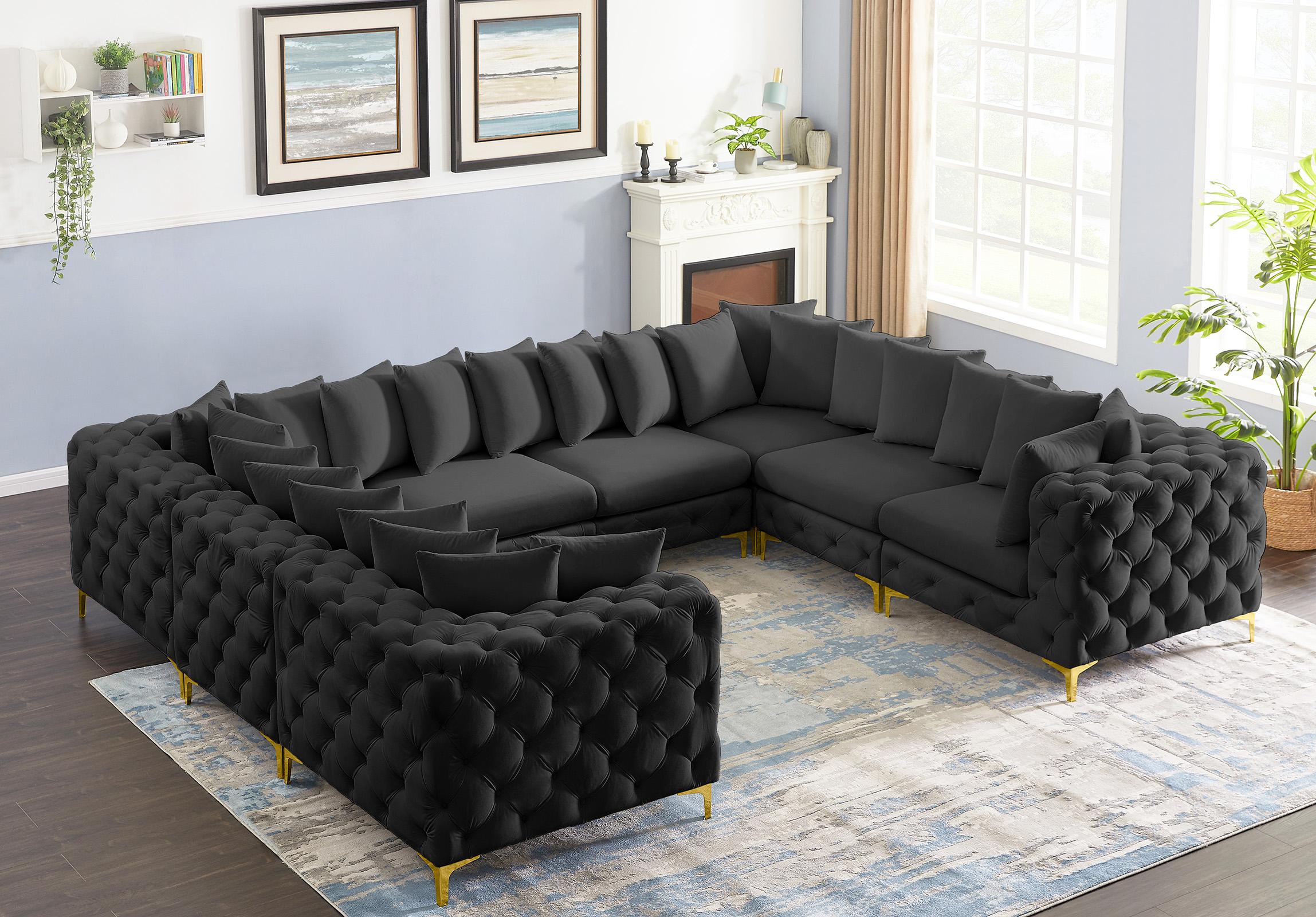 

    
686Black-Sec8A Meridian Furniture Modular Sectional Sofa
