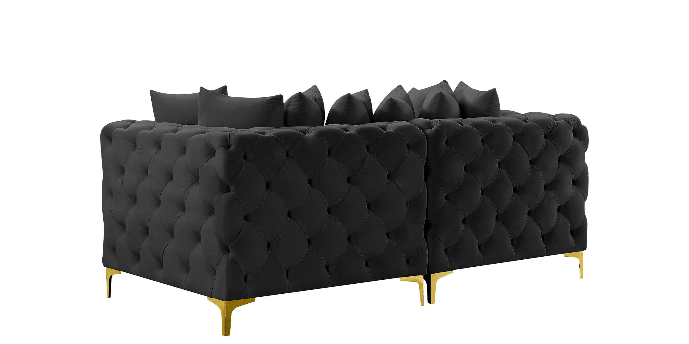 

    
686Black-S78 Meridian Furniture Modular Sofa

