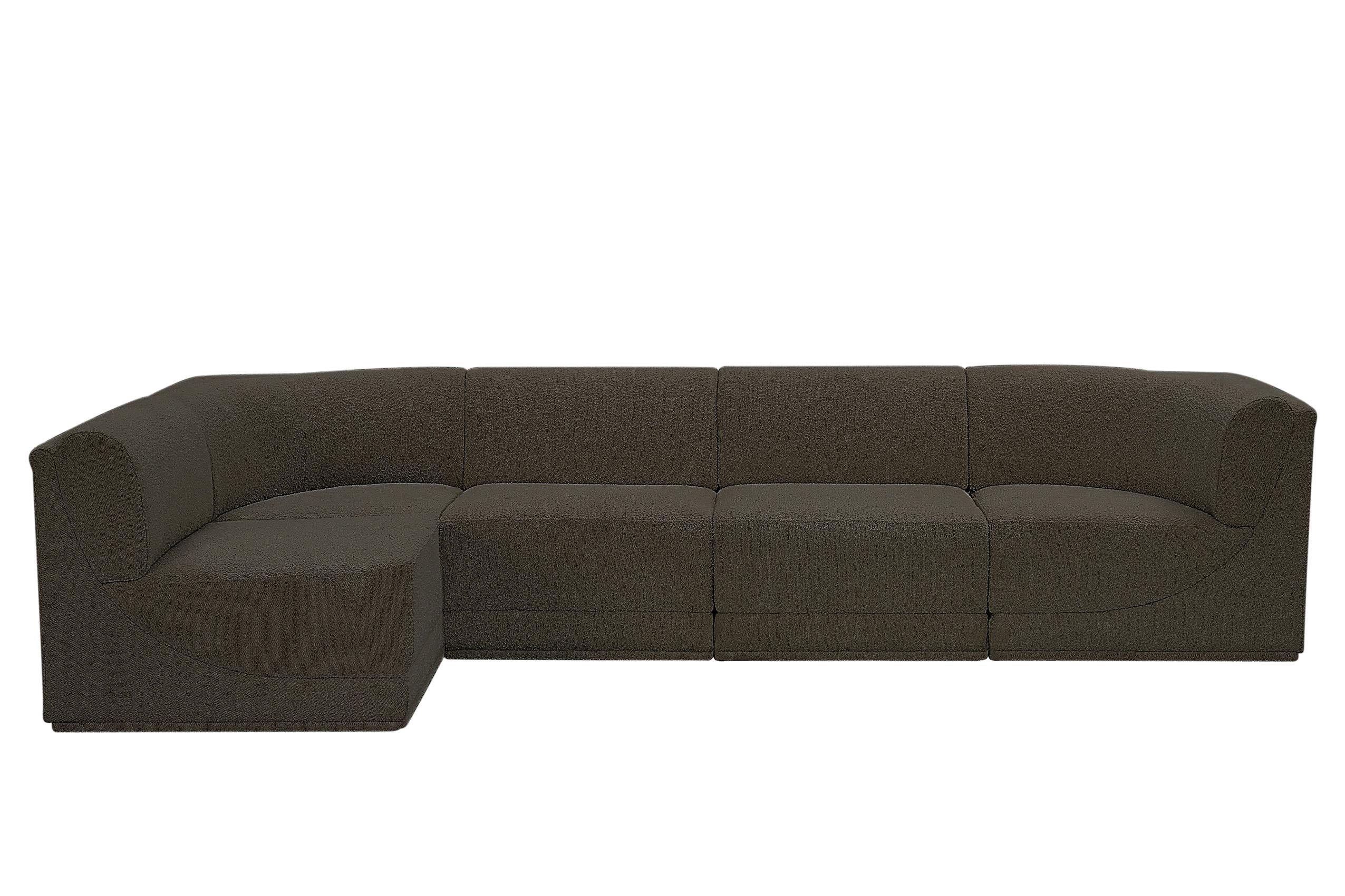 

        
Meridian Furniture Ollie 118Brown-Sec5A Modular Sectional Brown Boucle 094308305592
