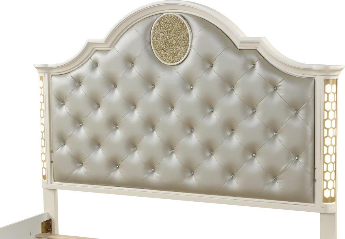 

        
Galaxy Home Furniture JASMINE-EK Panel Bed Gold/Champagne  659436062214
