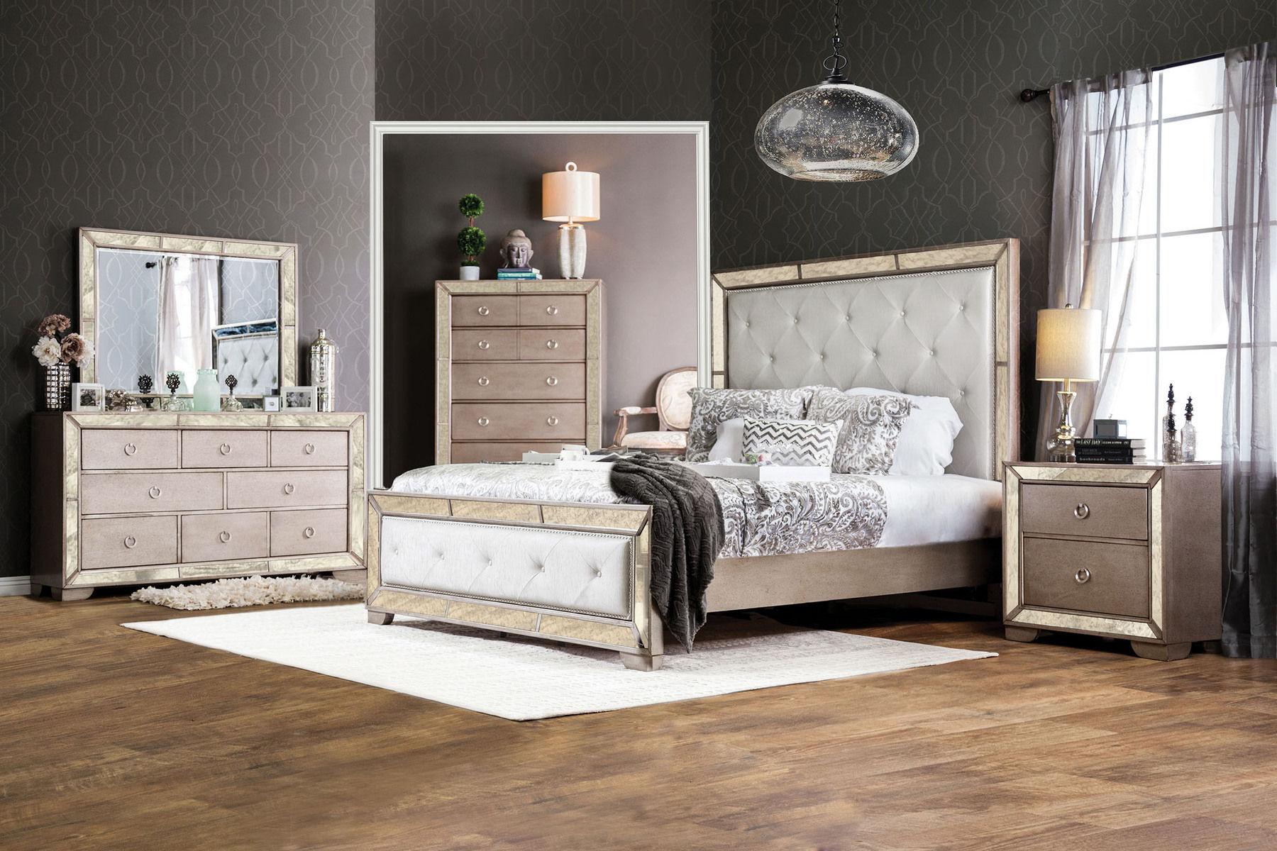 

    
Glam Champagne Solid Wood CAL Bedroom Set 5pcs Furniture of America CM7195 Loraine
