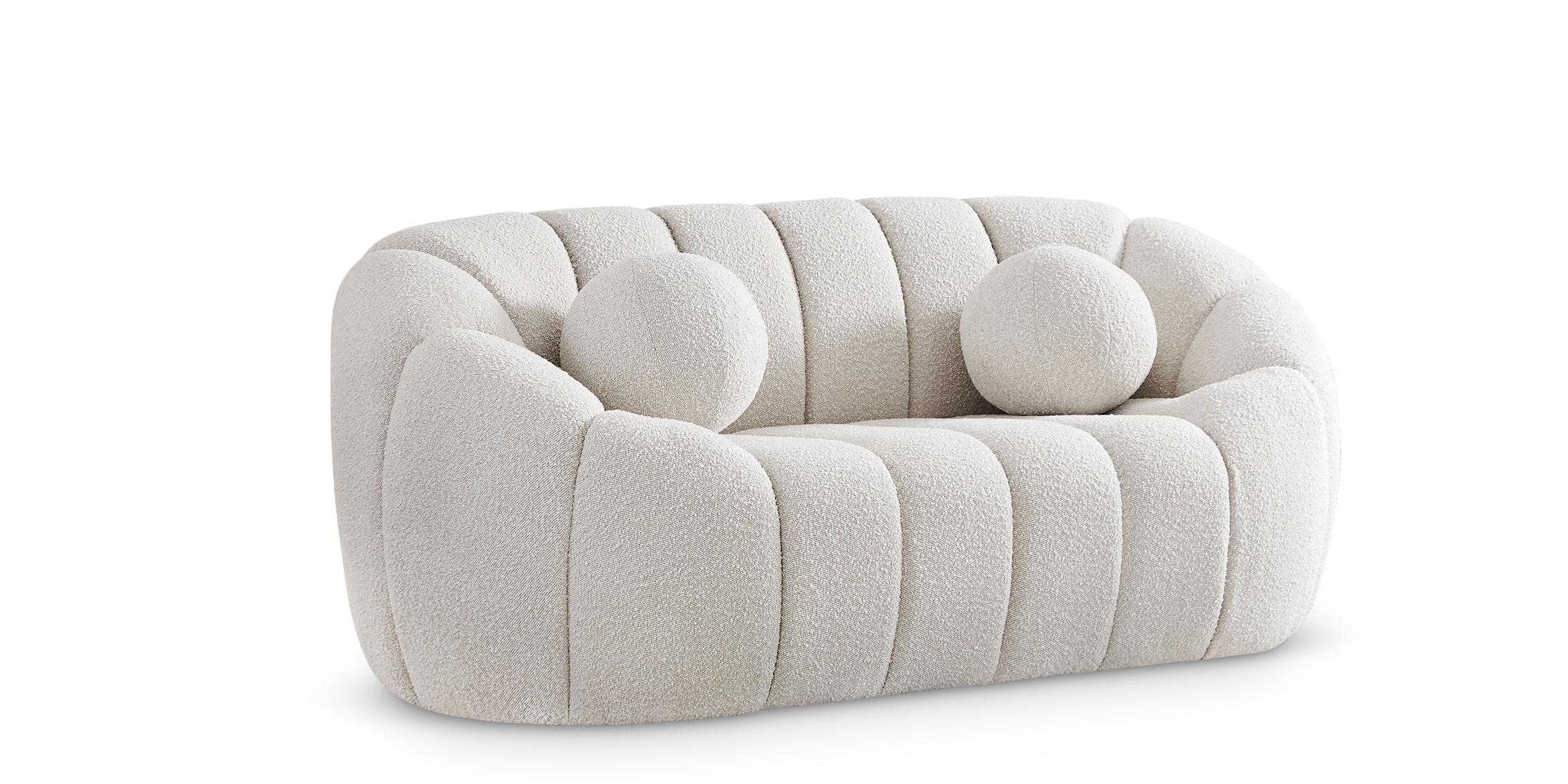 

    
644Cream-S-Set-2 Meridian Furniture Sofa Set
