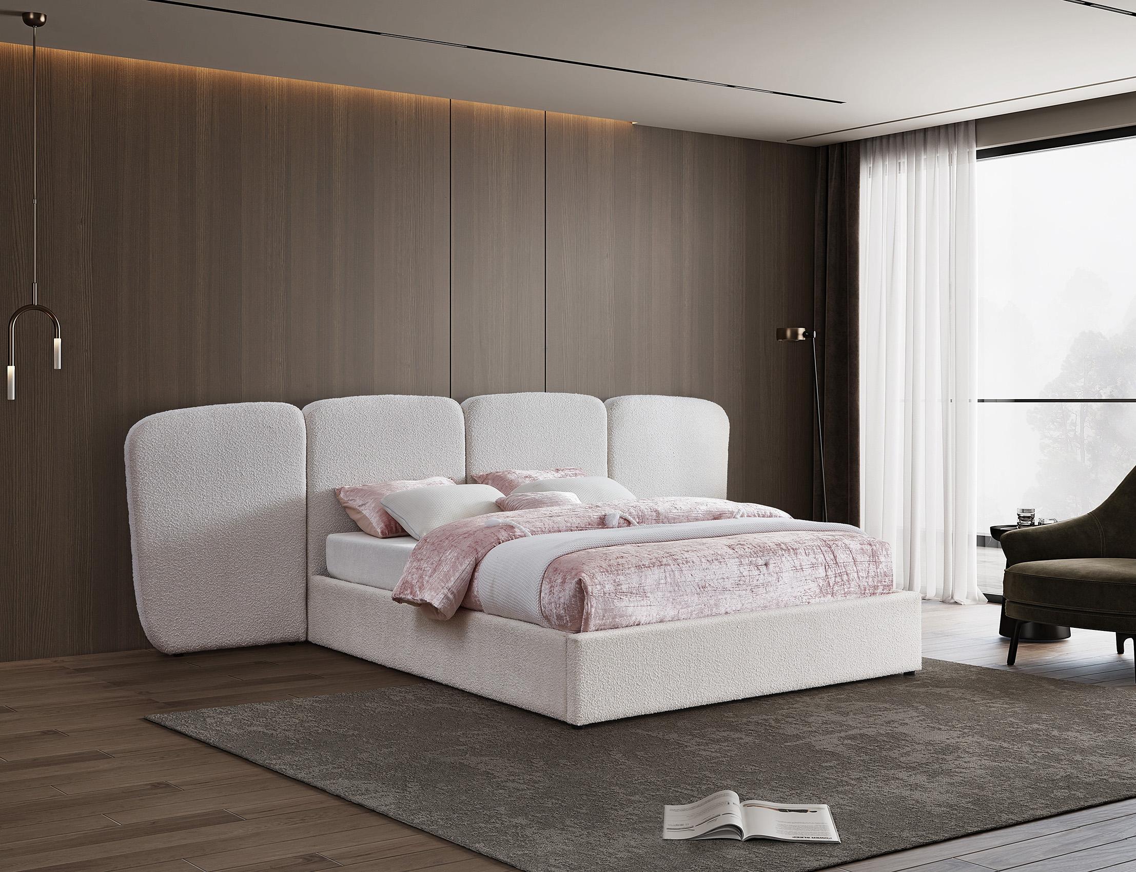 

    
Glam Cream Boucle King Bed ShilohCream-K Meridian Modern Contemporary Art Deco
