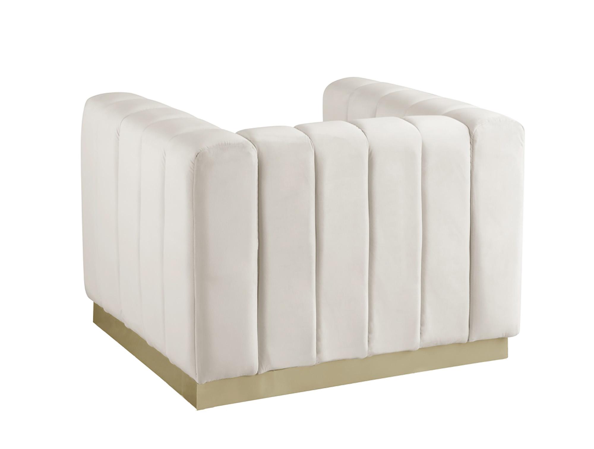 

    
Meridian Furniture MARLON 603Cream-C Arm Chair Cream/Gold 603Cream-C
