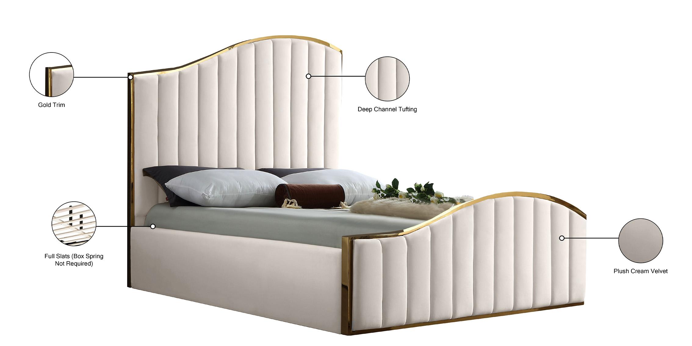 

        
Meridian Furniture JOLIE JolieCream-K Platform Bed Cream Velvet 704831401547
