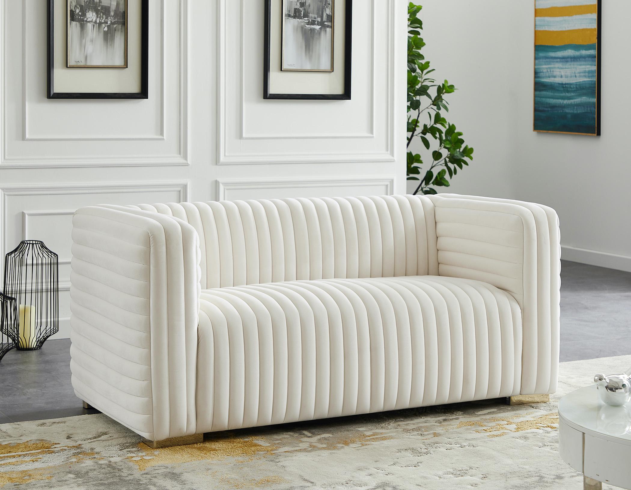 

        
Meridian Furniture Ravish 640Cream-S-Set Sofa Set Cream Velvet 094308256009
