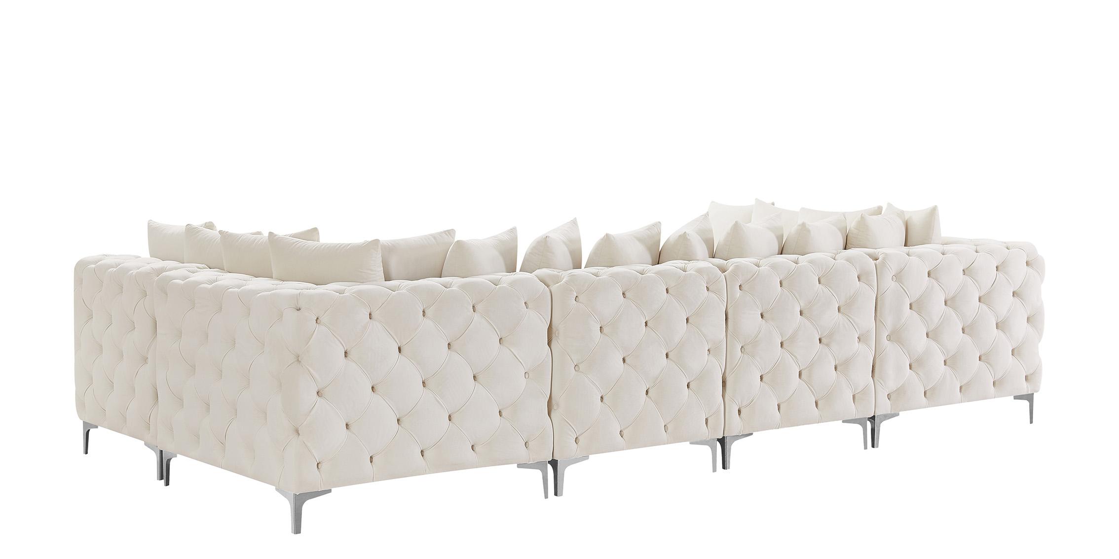 

    
686Cream-Sec6B Meridian Furniture Modular Sectional Sofa
