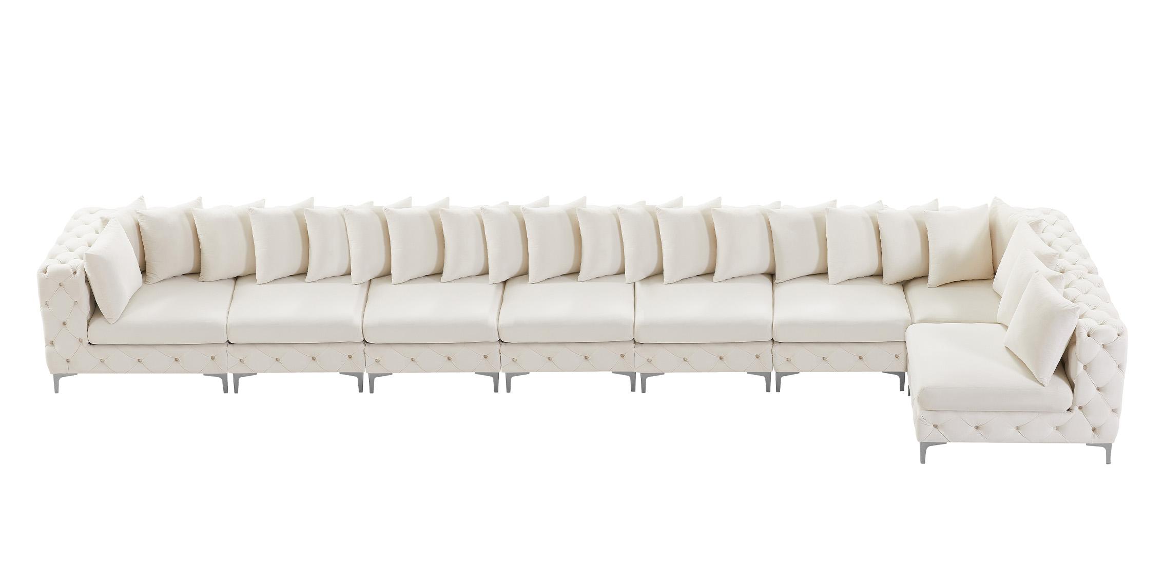 

    
686Cream-Sec8B Meridian Furniture Modular Sectional Sofa
