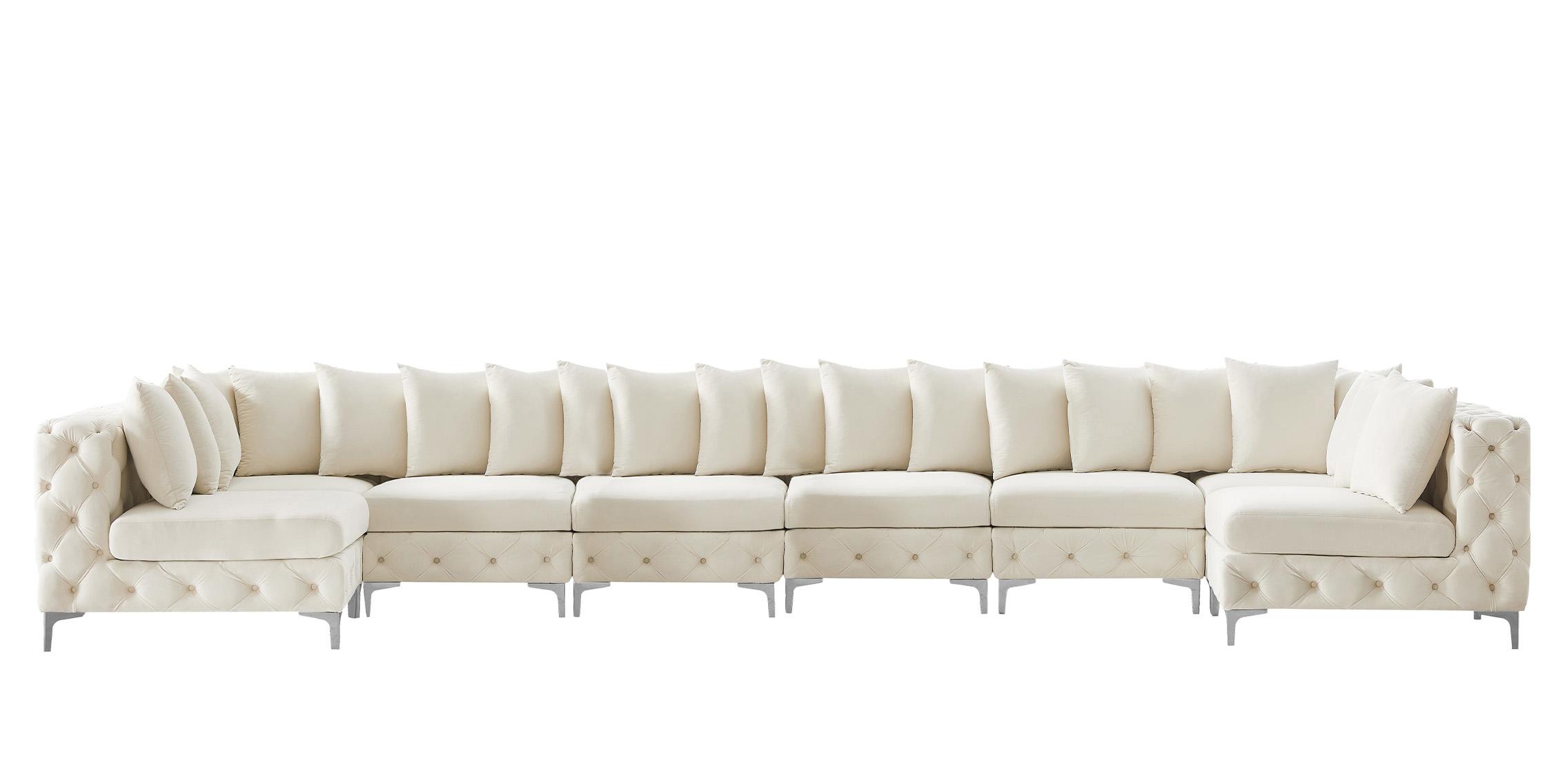 

    
686Cream-Sec8C Meridian Furniture Modular Sectional Sofa
