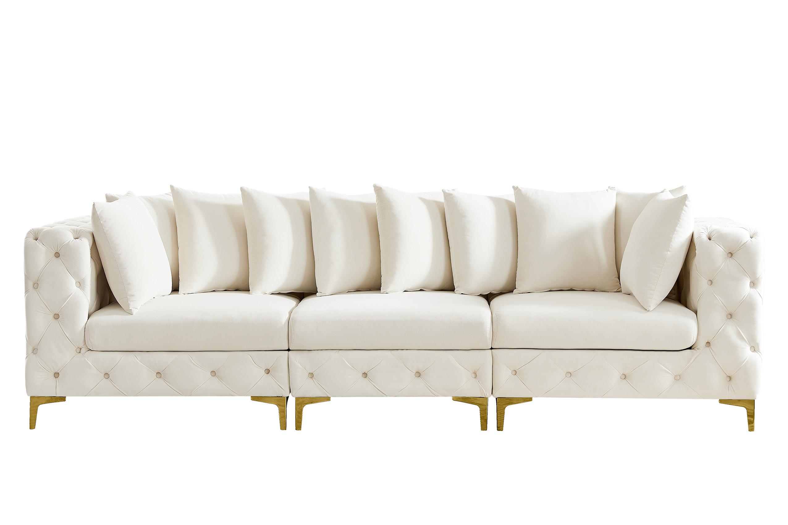 

    
686Cream-S108 Meridian Furniture Modular Sofa
