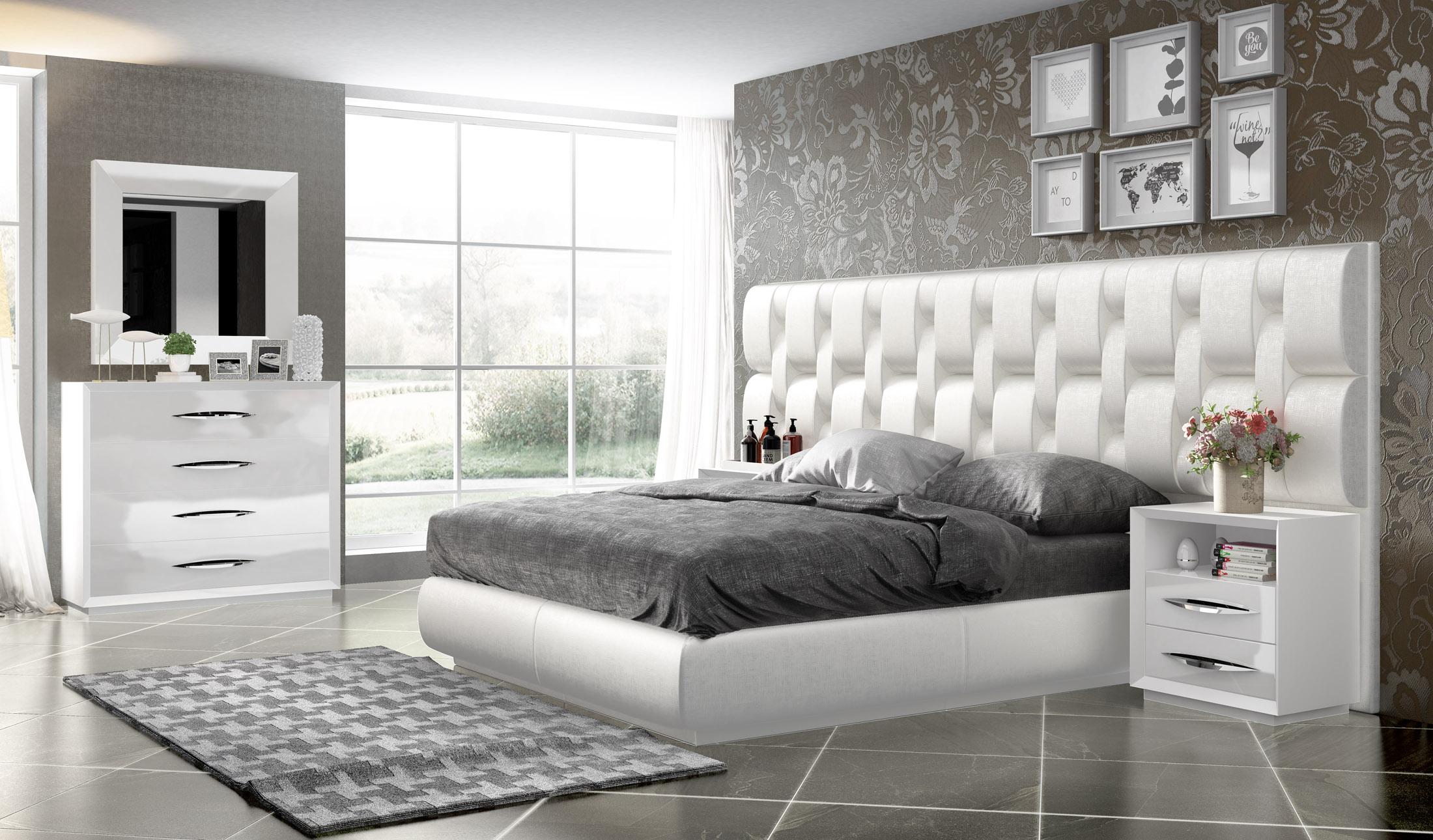 

    
Glam Glossy White King Bedroom Set 3Pcs MADE IN SPAIN Contemporary ESF Emporio
