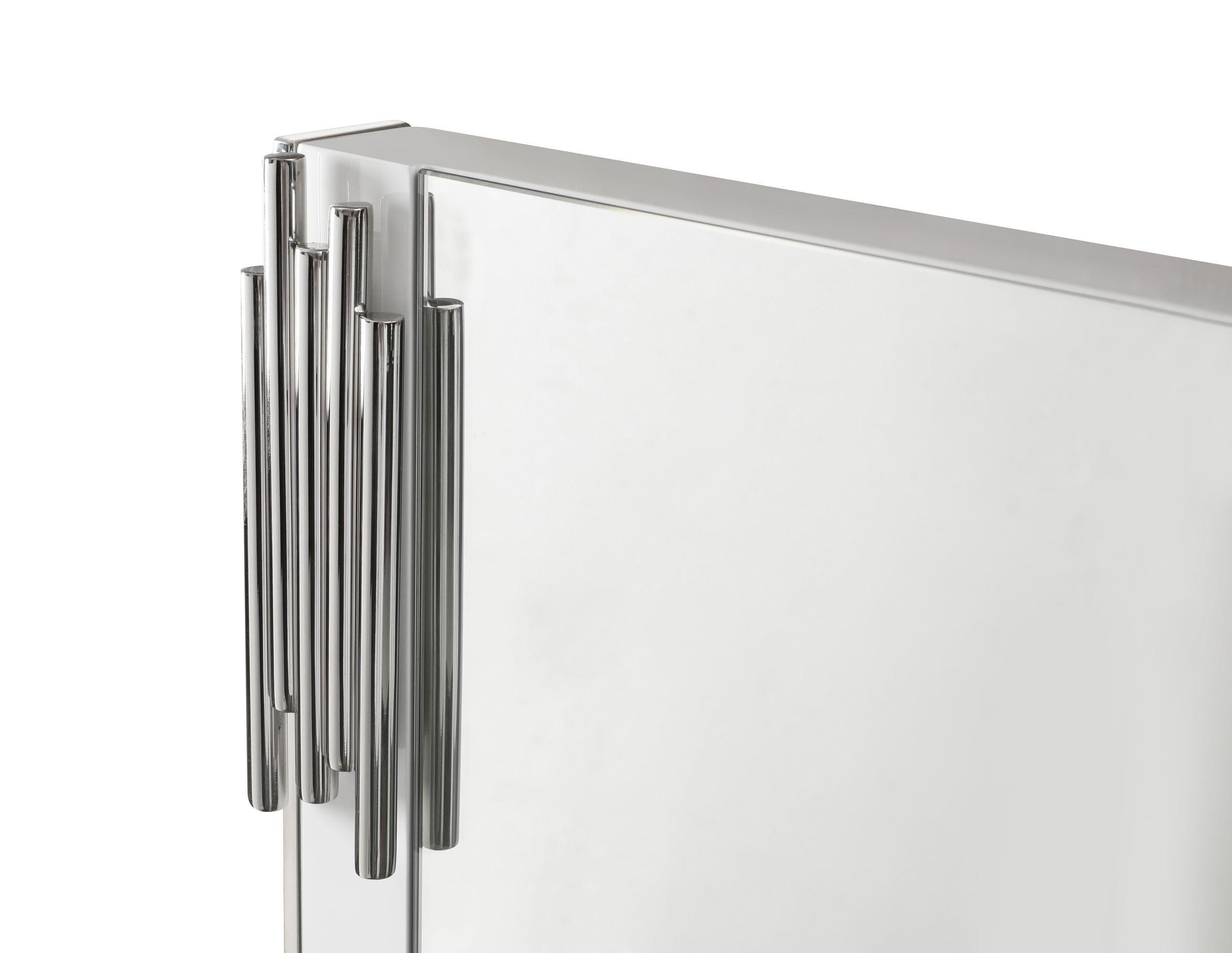 

    
 Order  White Gloss & Silver Accents Dresser + Mirror Set by VIG Modrest Token
