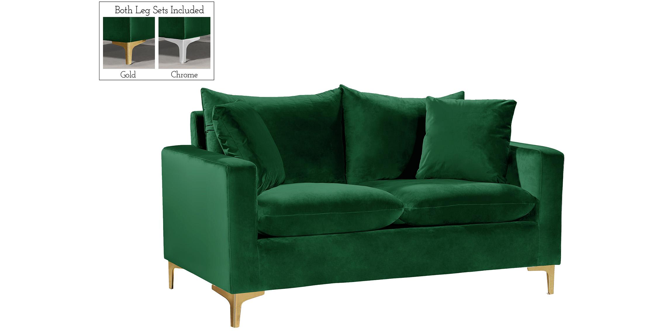

    
Meridian Furniture Naomi 633Green-L Loveseat Chrome/Green/Gold 633Green-L
