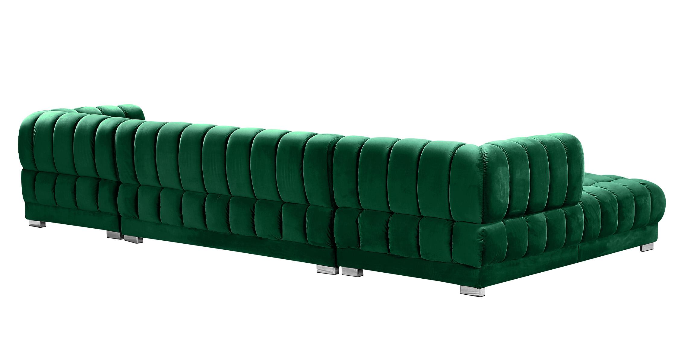 

        
Meridian Furniture GWEN 653Green Sectional Sofa Green Velvet 753359804545
