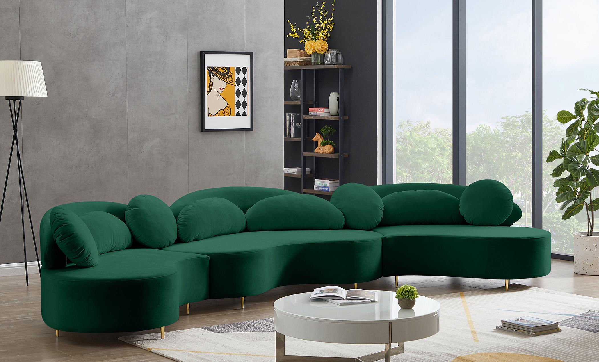 

    
Glam GREEN Velvet Sectional Sofa Vivacious 632Green Meridian Contemporary Modern
