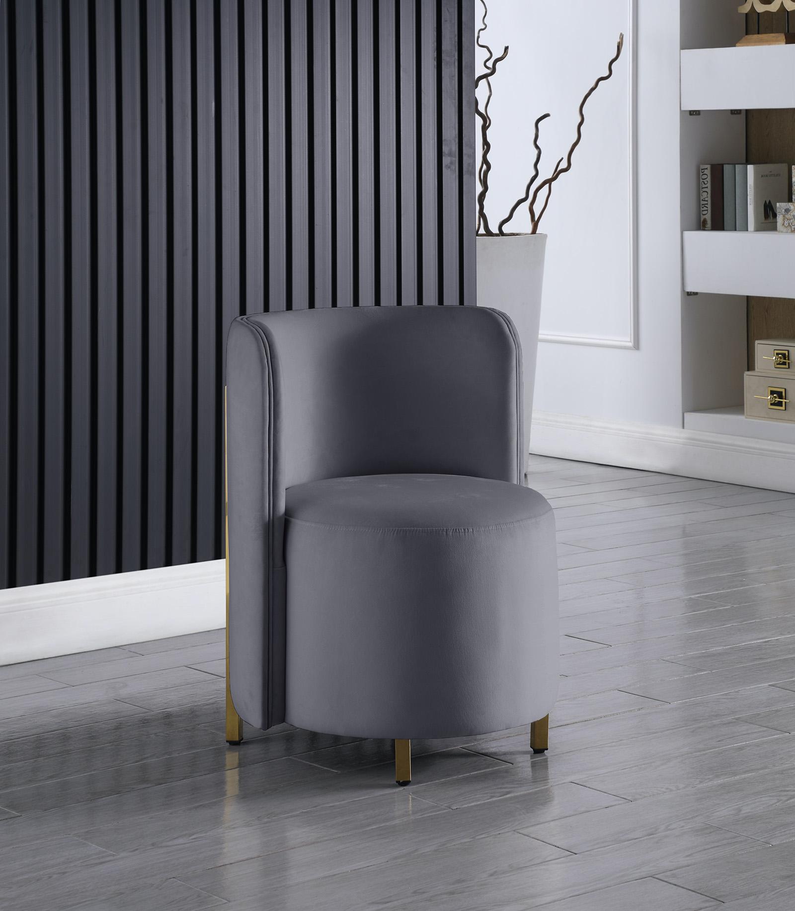 

    
Meridian Furniture ROTUNDA 518Grey-C-Set Accent Chair Set Gray 518Grey-C-Set-2
