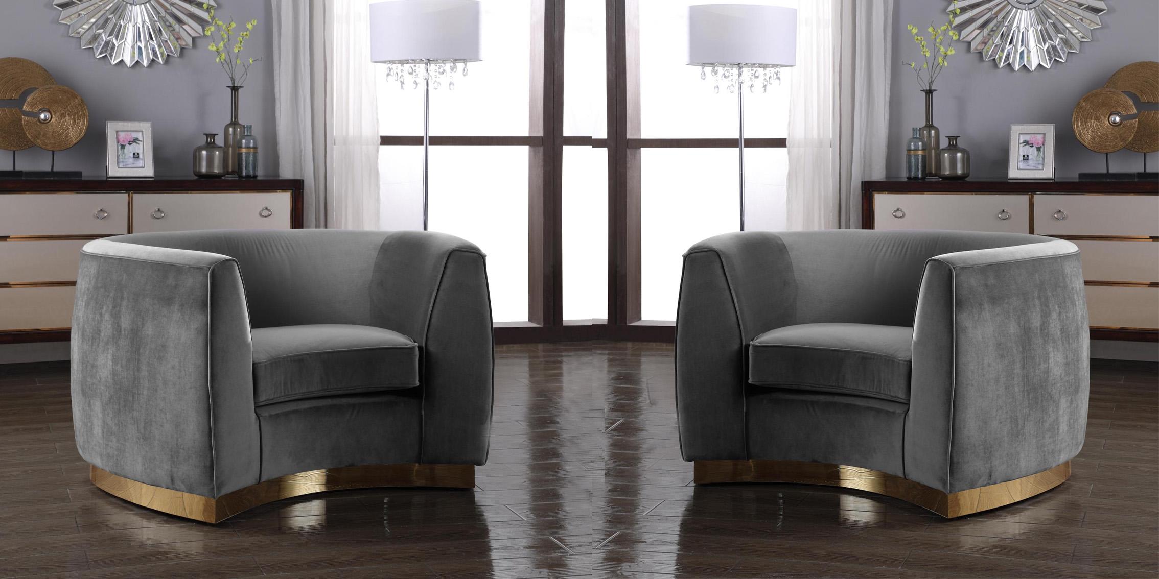 

        
Meridian Furniture Julian 620Grey-C Arm Chair Gray Soft Velvet 647899950278
