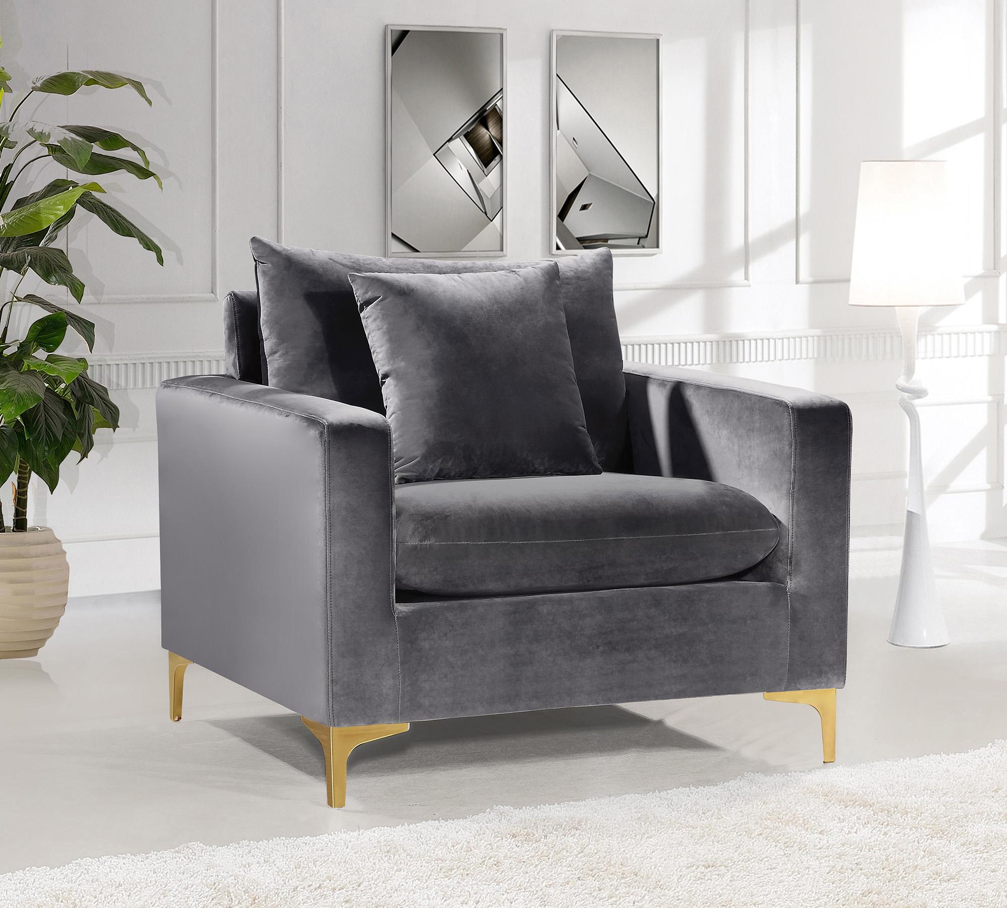 

    
Glam Grey Velvet Arm Chair 633Grey-C Naomi Meridian Modern Contemporary
