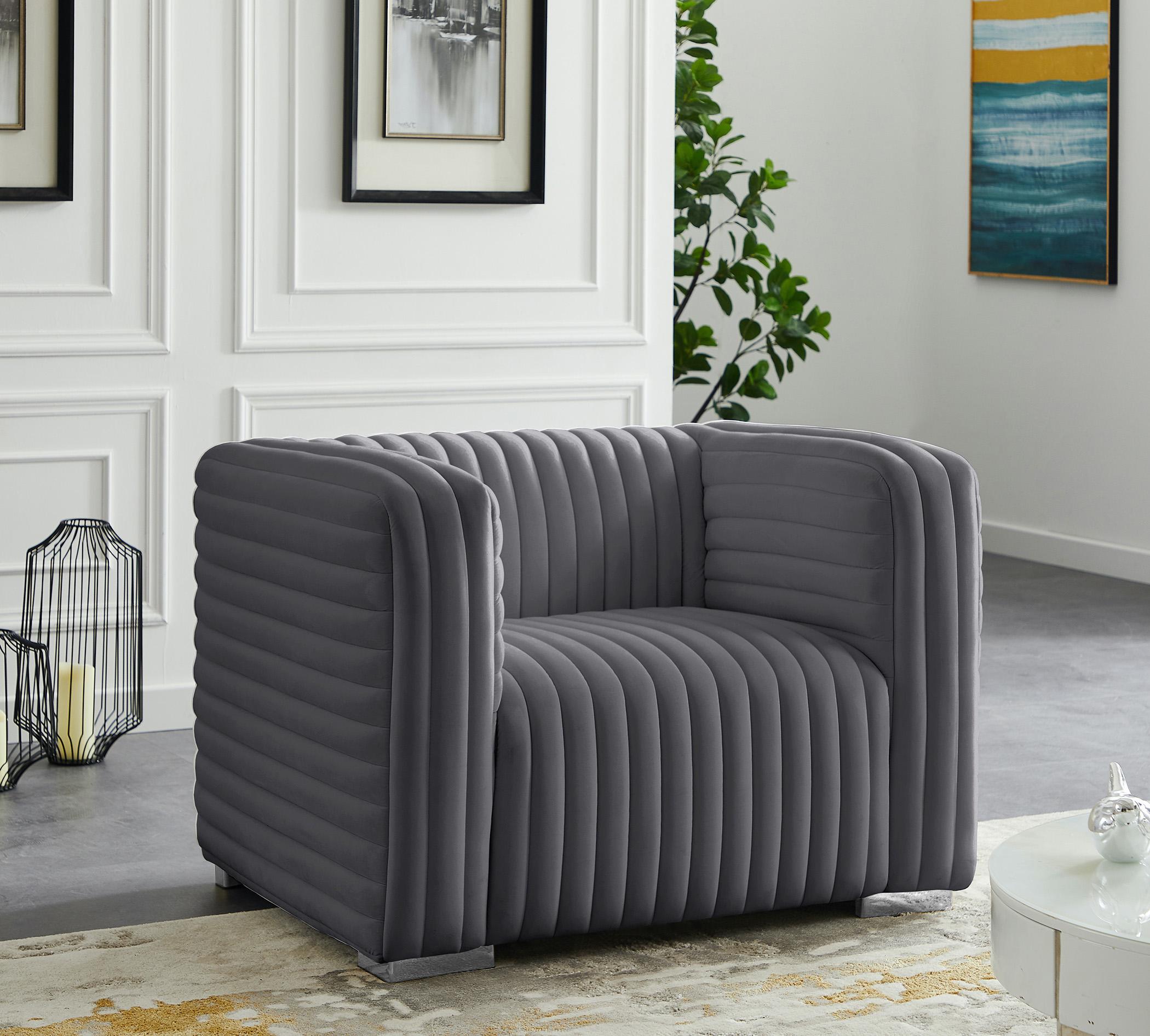 

    
Meridian Furniture Ravish 640Grey-C-Set Chair Set Gray 640Grey-C-Set-2
