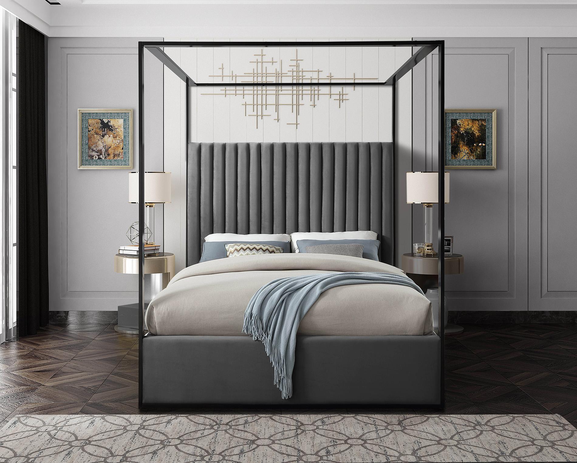 

        
Meridian Furniture JAX Grey-K Canopy Bed Gray/Black Velvet 704831406825
