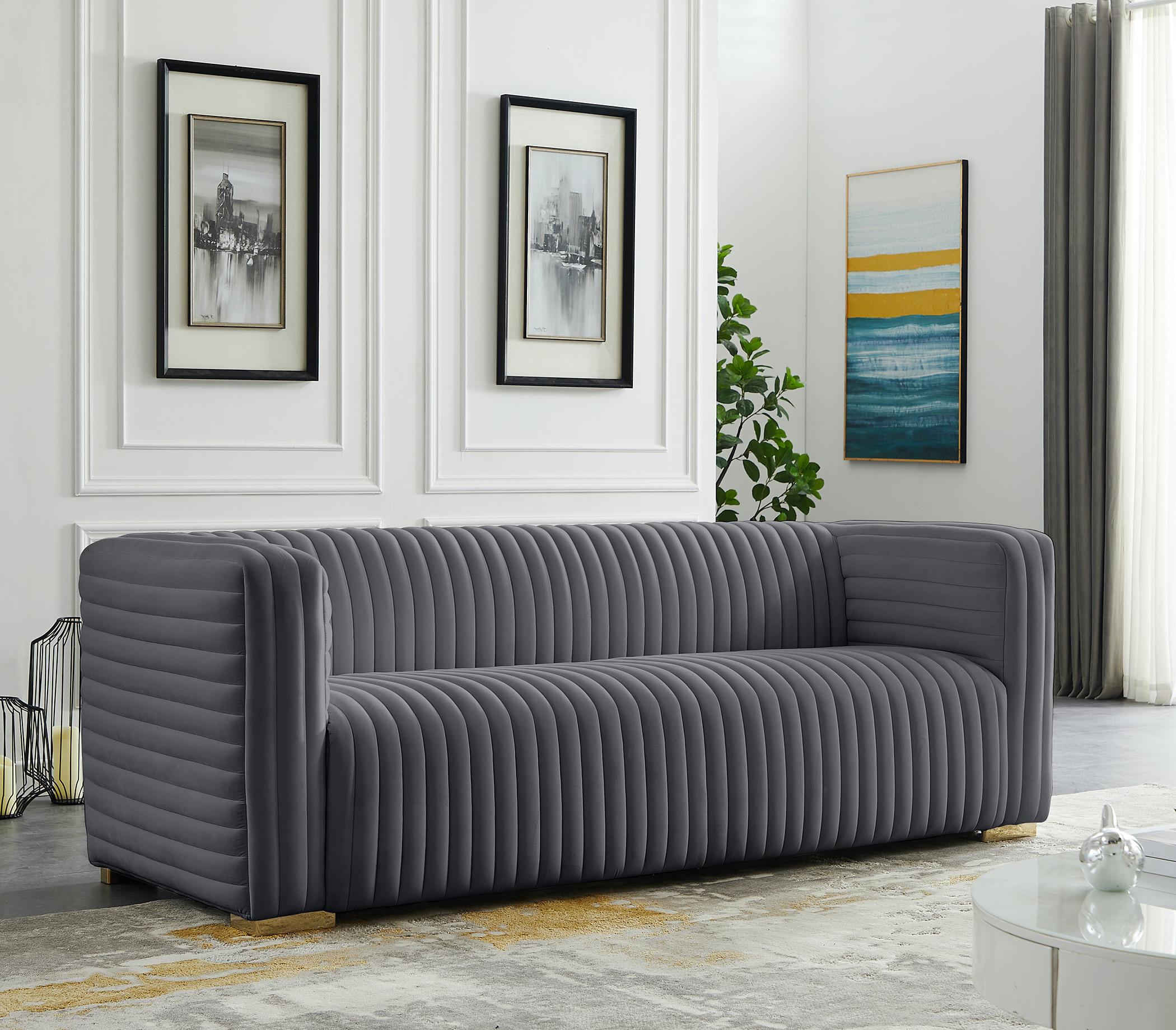 

    
Meridian Furniture Ravish 640Grey-S-Set Sofa Set Gray 640Grey-S-Set-3

