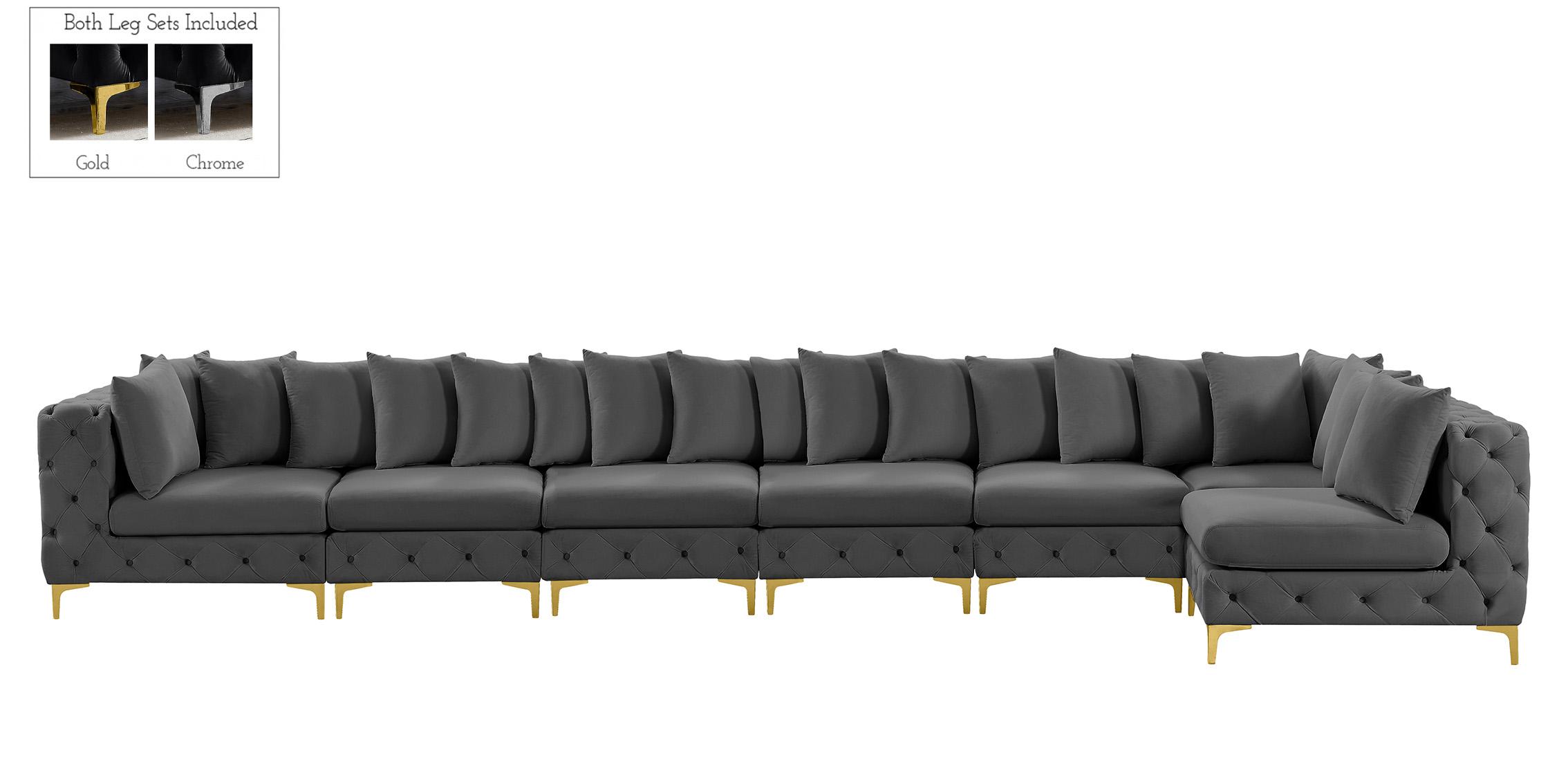 

        
Meridian Furniture TREMBLAY 686Grey-Sec7B Modular Sectional Sofa Gray Velvet 94308270029
