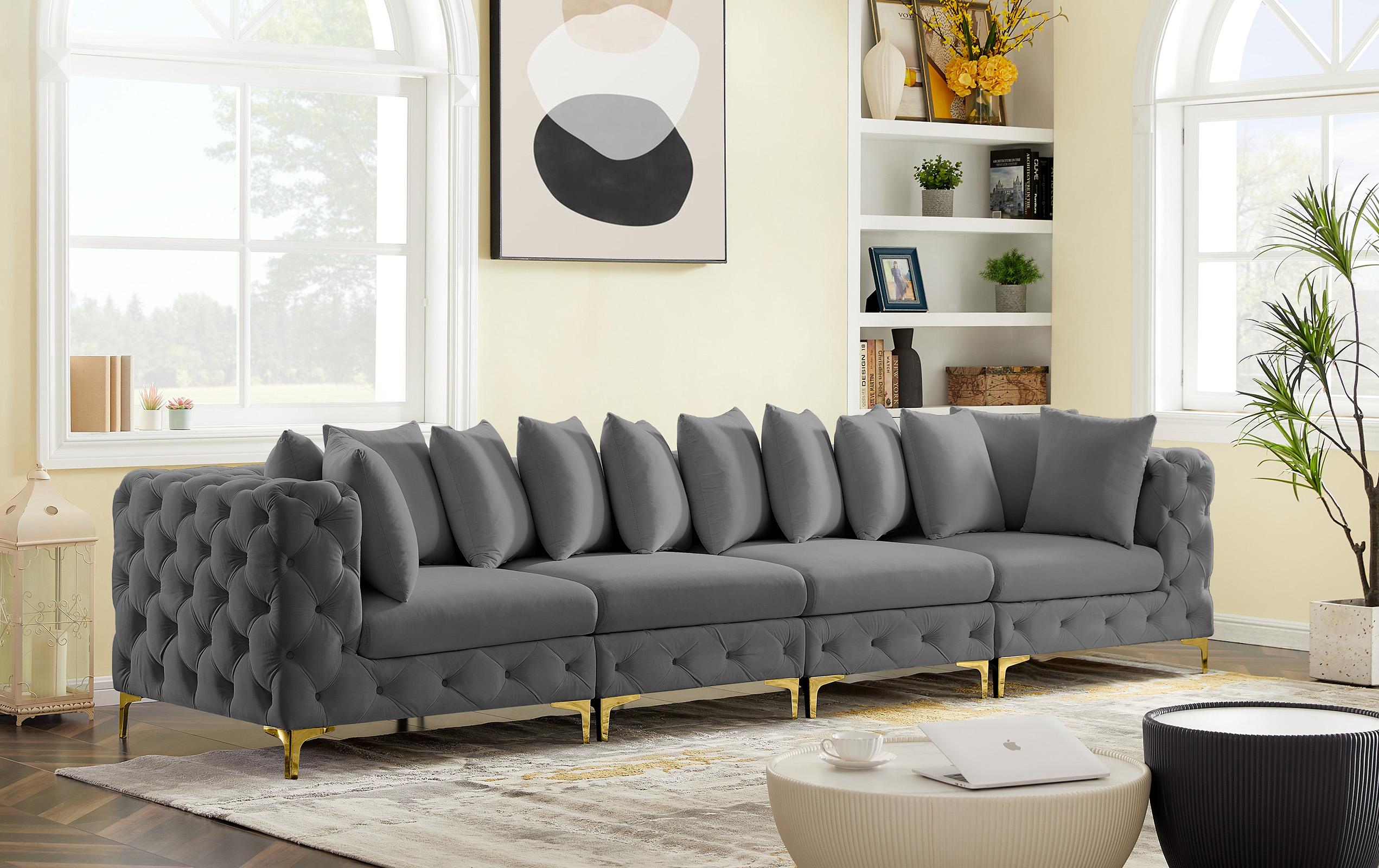 

    
686Grey-S138 Meridian Furniture Modular Sofa

