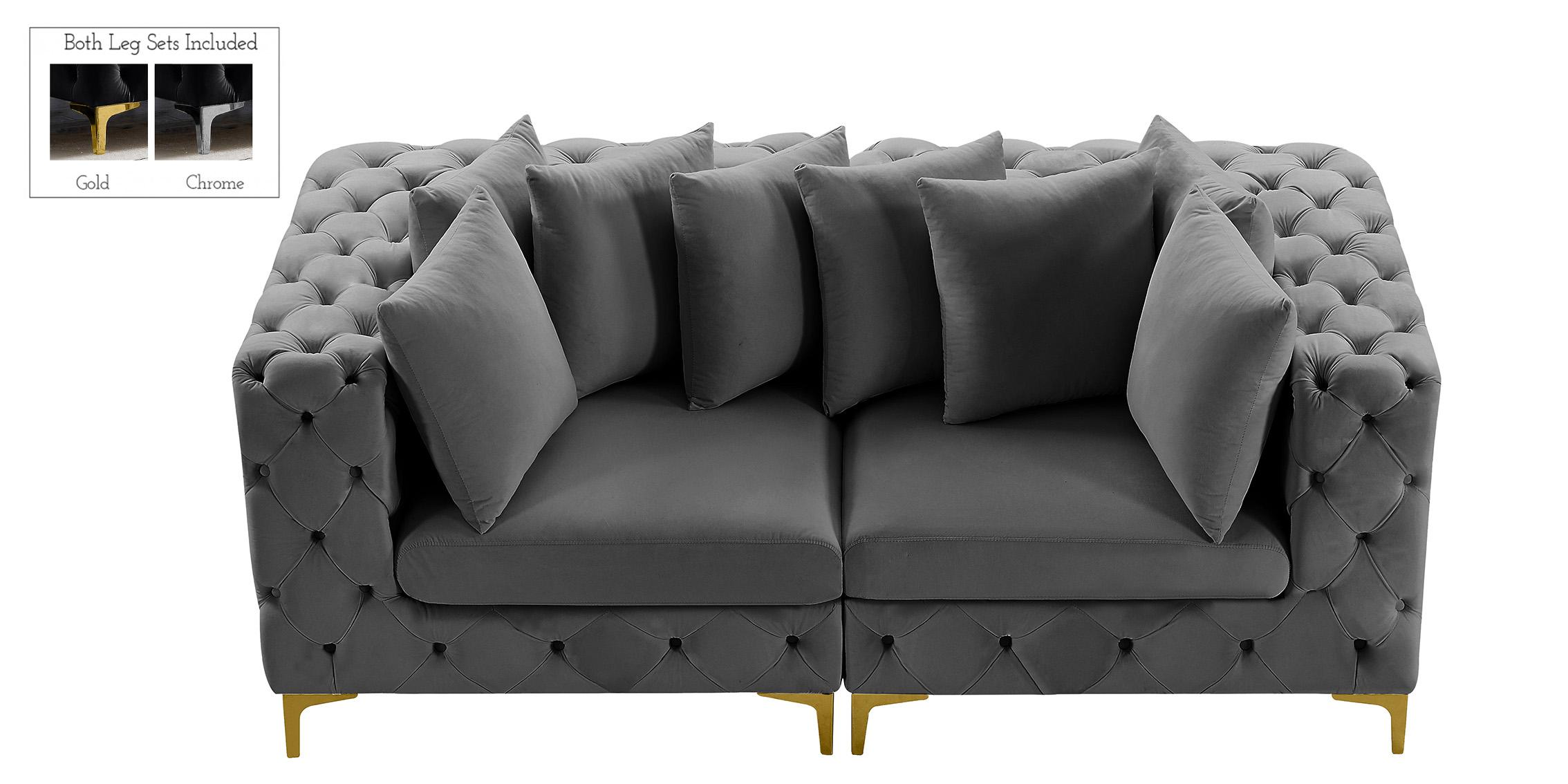 

    
Glam Grey Velvet Modular Sofa TREMBLAY 686Grey-S78 Meridian Modern
