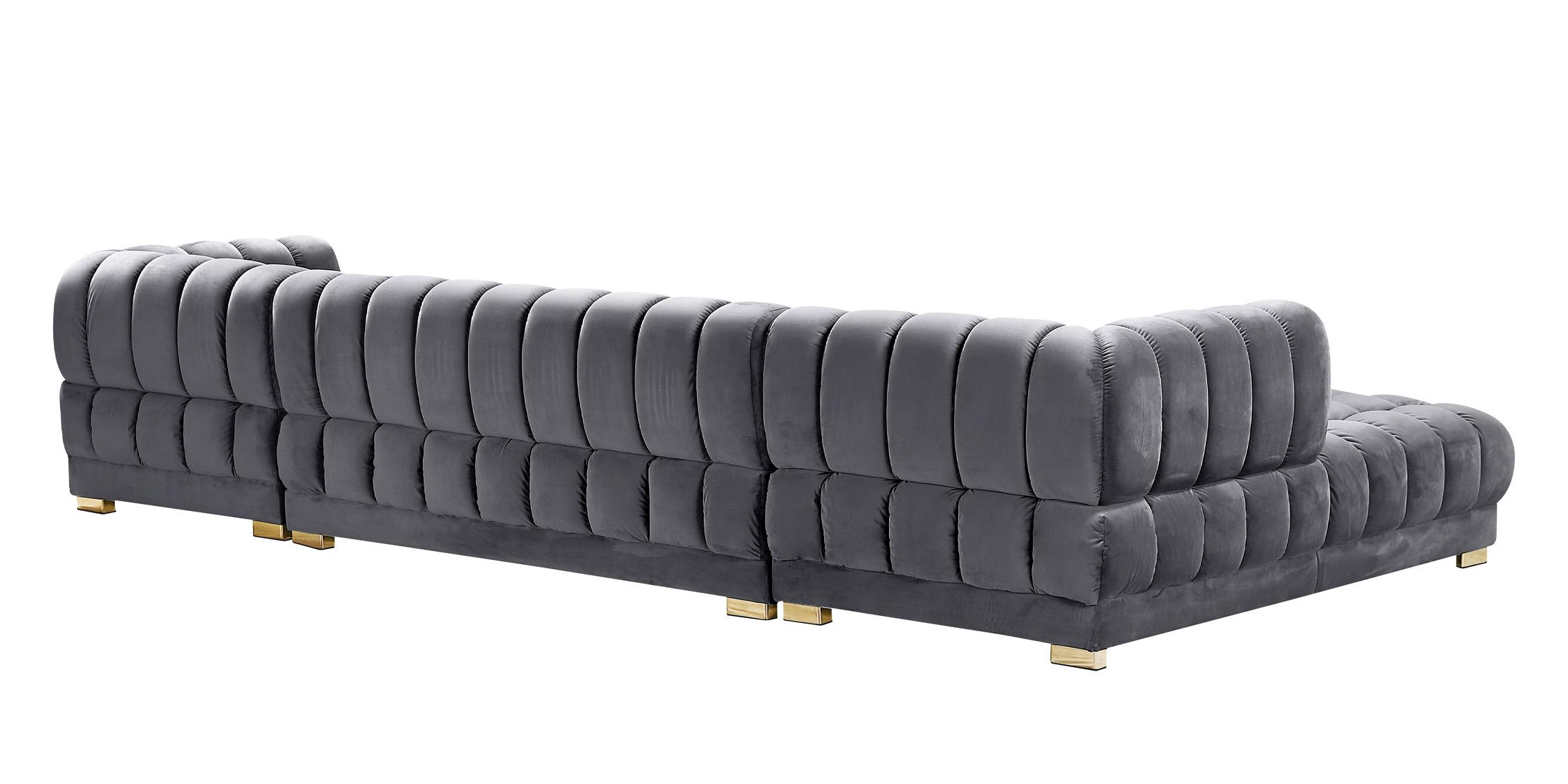 

    
Meridian Furniture GWEN 653Grey Sectional Sofa Gray 653Grey-Sectional
