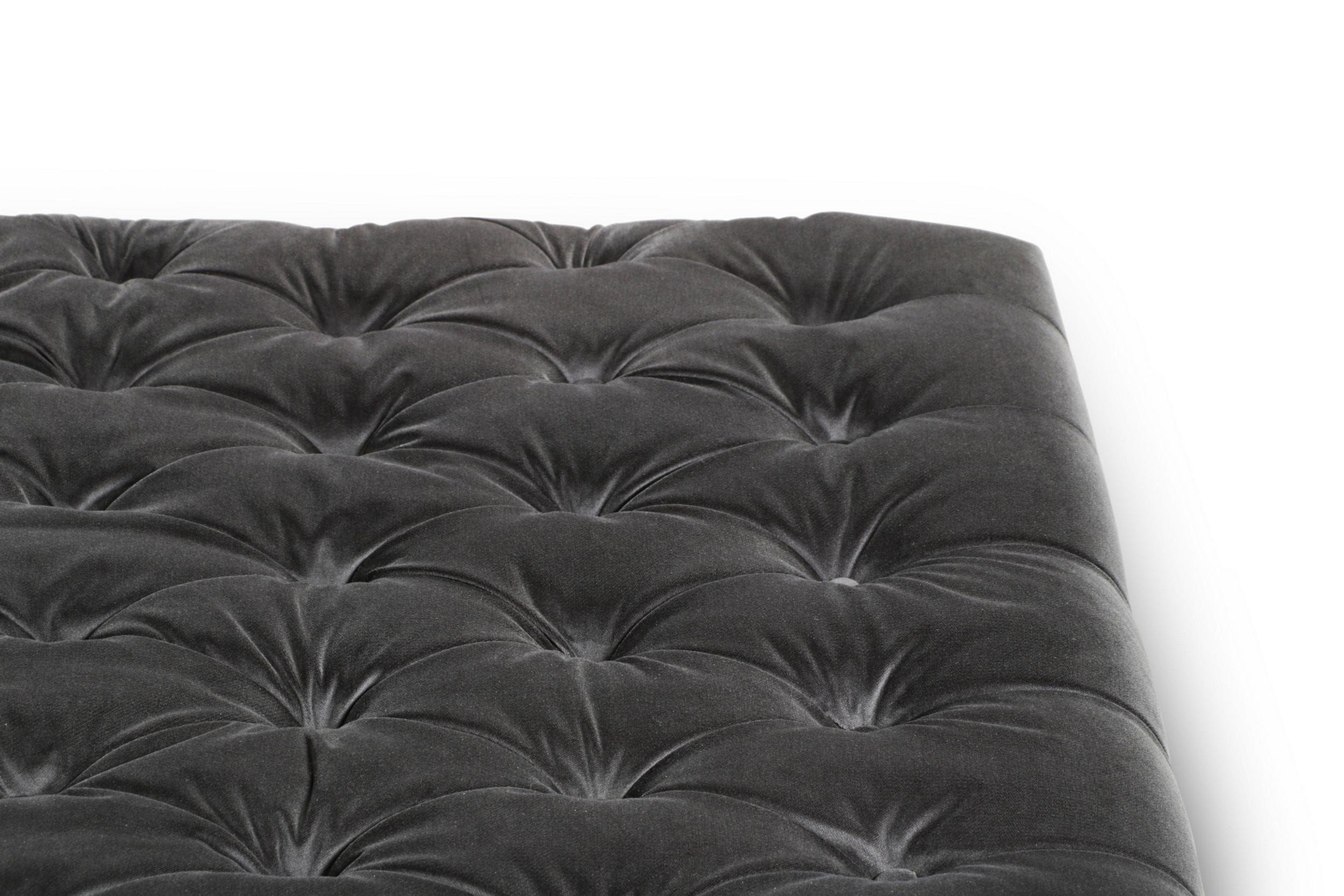 

                    
Buy Glam Grey Velvet U Shaped Tufted Sectional Sofa Divani Casa Ivar VIG Modern
