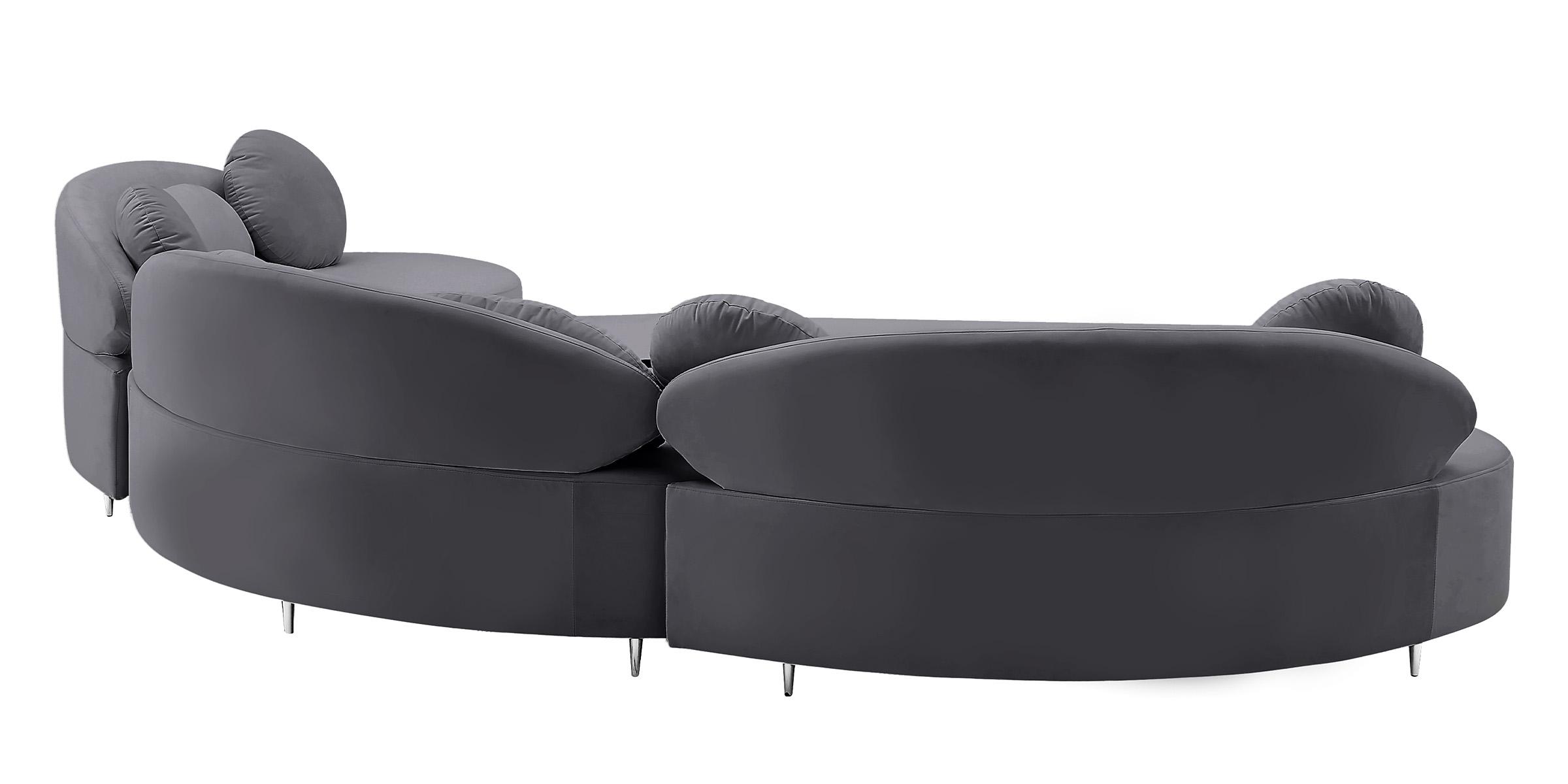 

        
Meridian Furniture Vivacious 632Grey-Sectional Sectional Sofa Gray Velvet 094308255965
