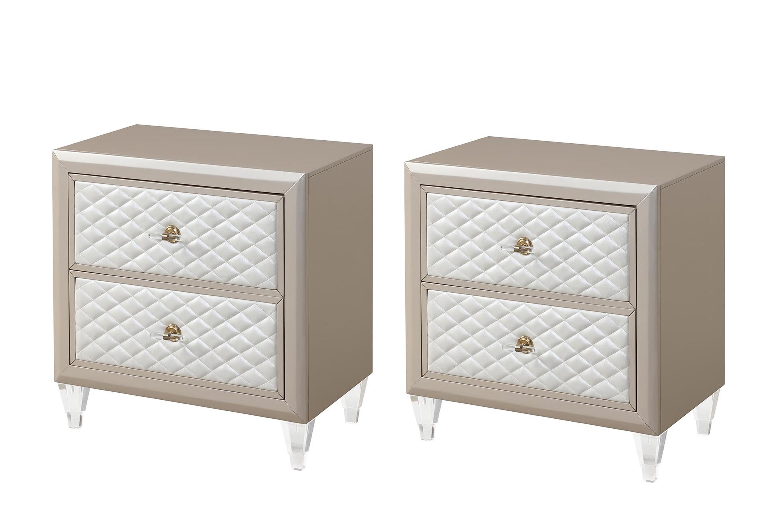 

    
GLAM Ivory & Champagne Gold Nightstand Set 2Pcs TIFFANY Galaxy Home Contemporary
