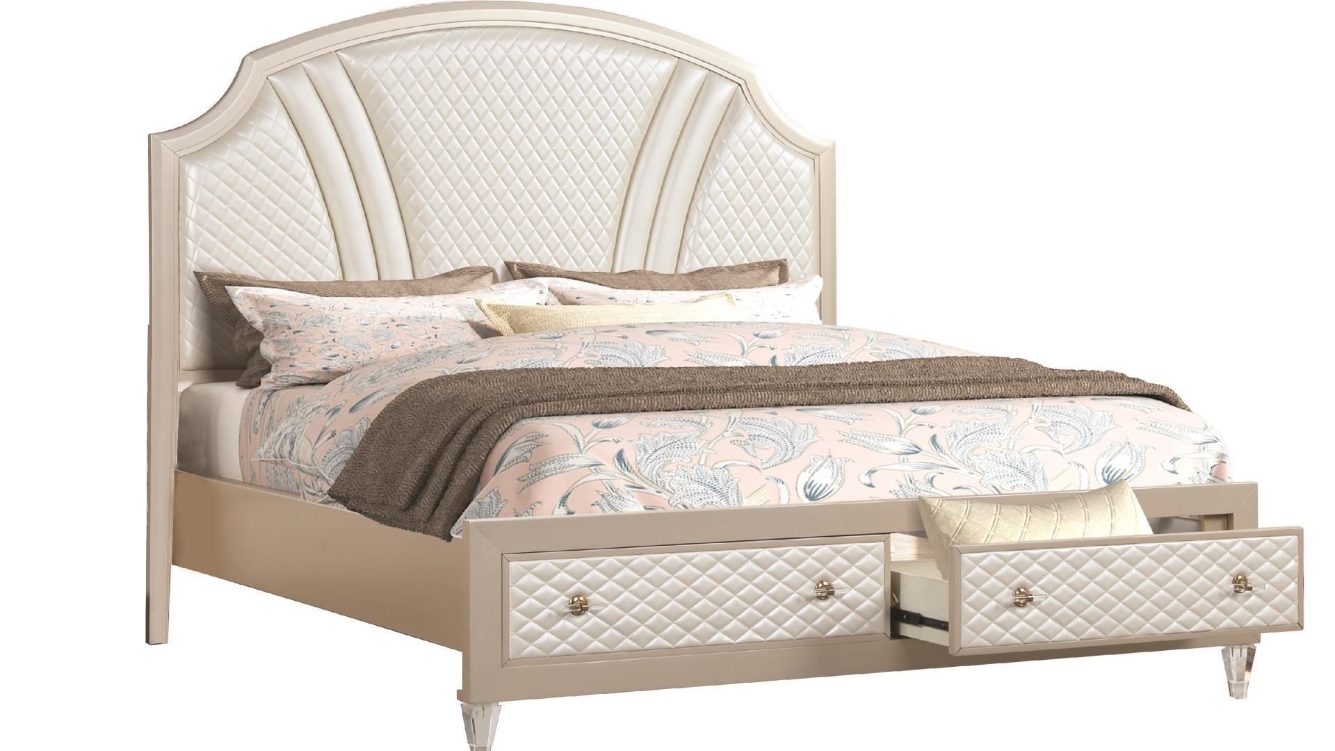 

    
Galaxy Home Furniture TIFFANY Storage Bed Ivory/Champagne TIFFANY-EK
