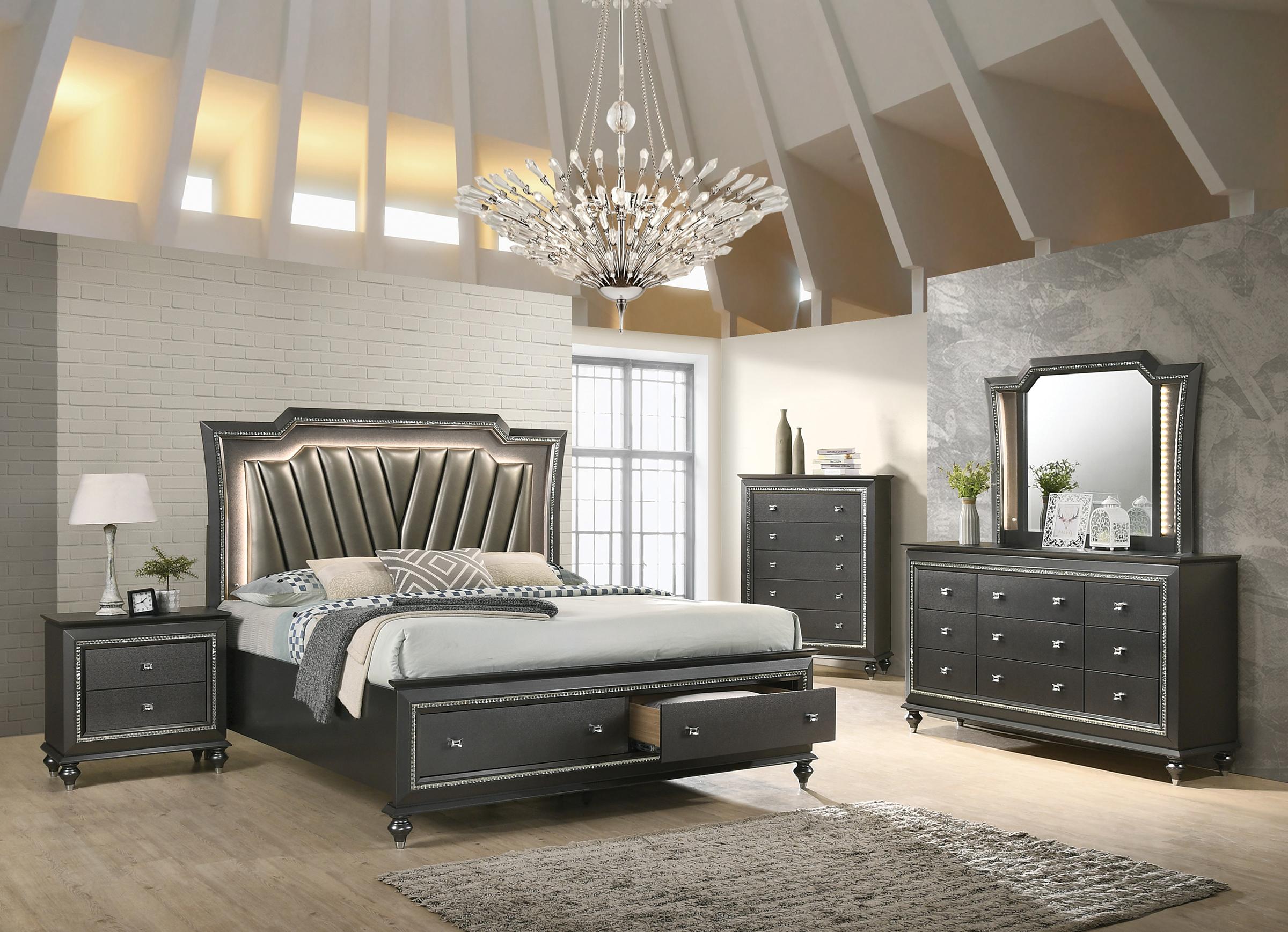 

    
Glam King Storage Bedroom Set 5 w/Chest w/LED Metallic Grey 27277EK Kaitlyn Acme
