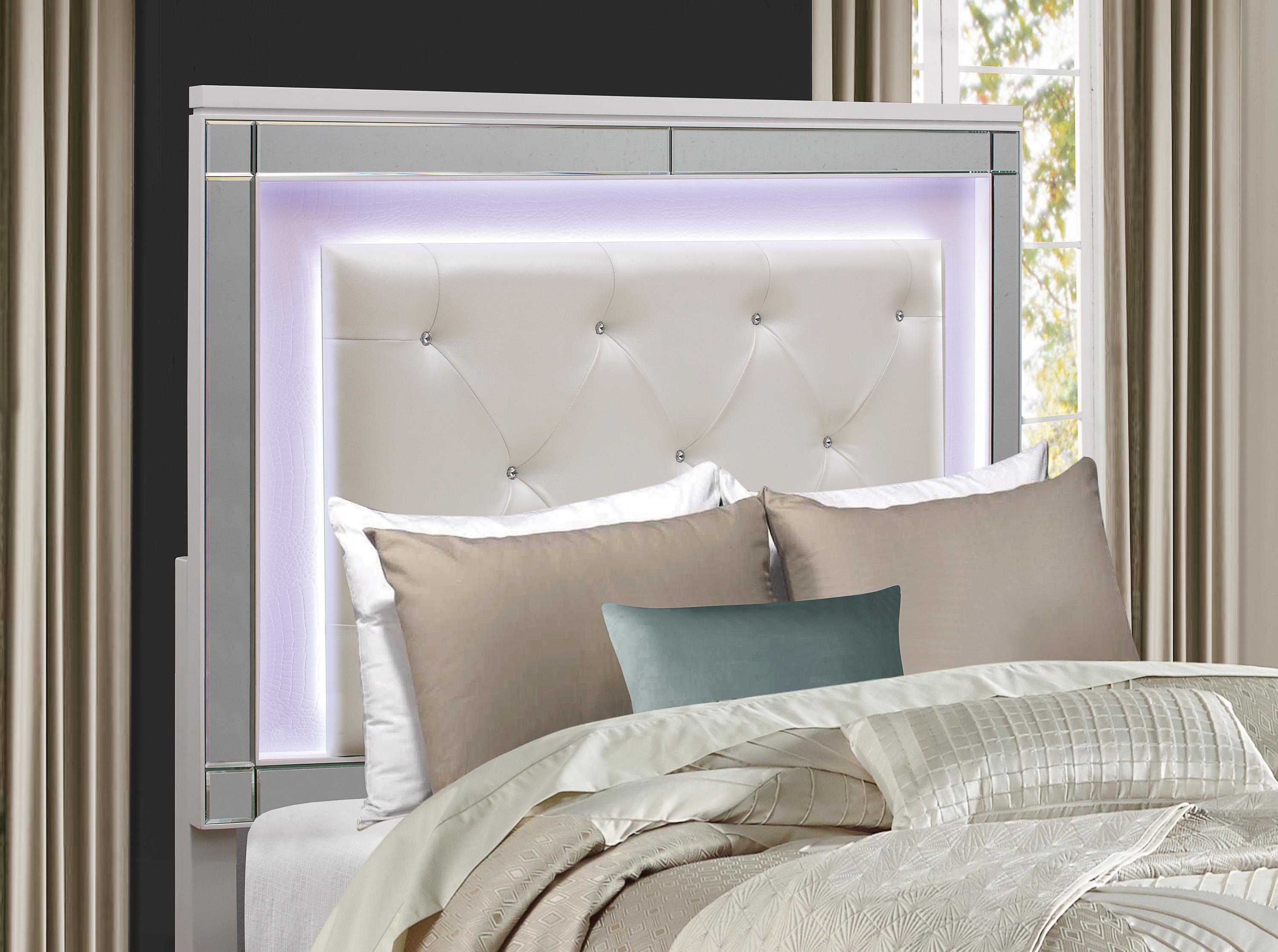 

                    
Homelegance 1845LED-1* Alonza Bed White Faux Leather Purchase 
