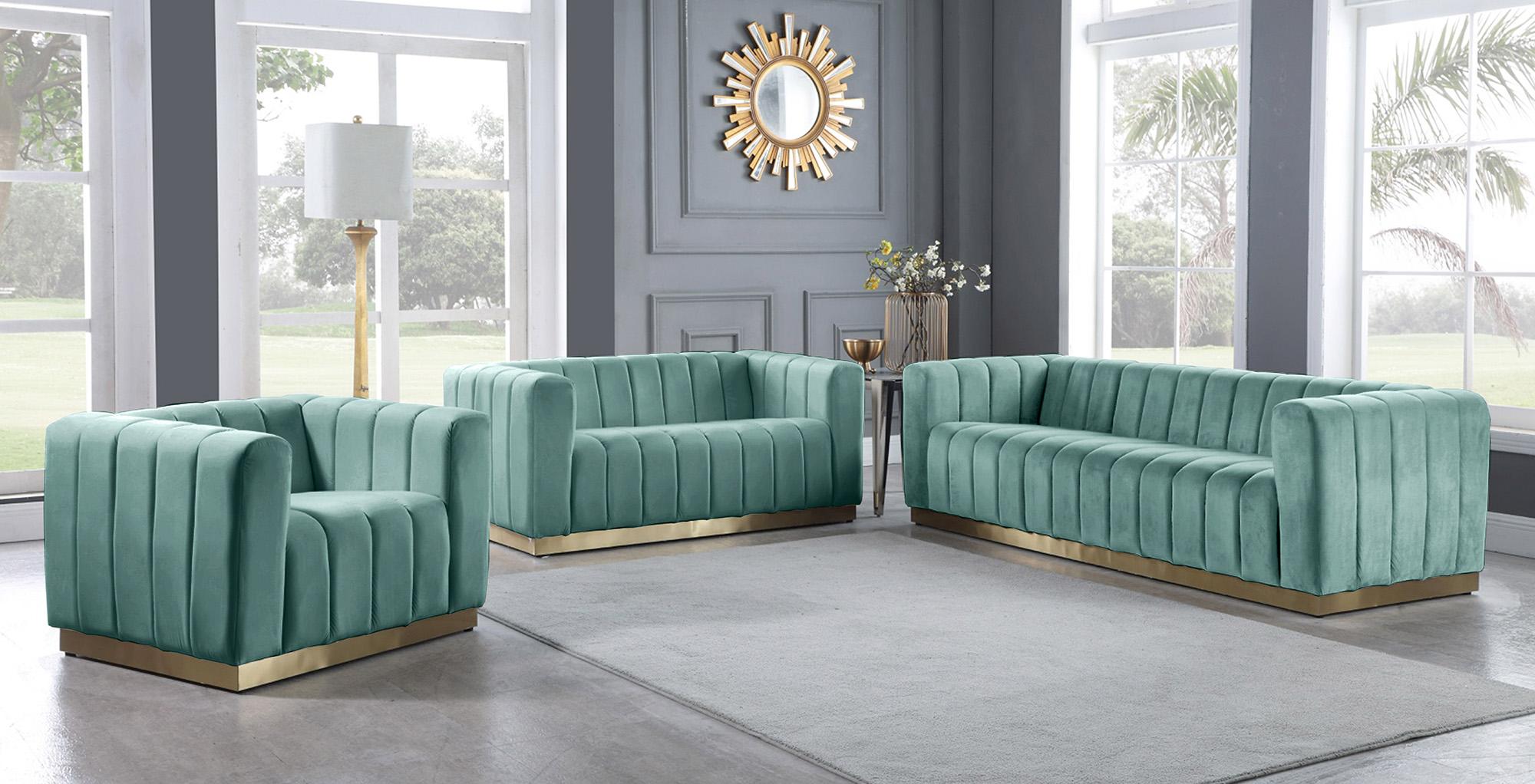 

    
603Mint-S Meridian Furniture Sofa
