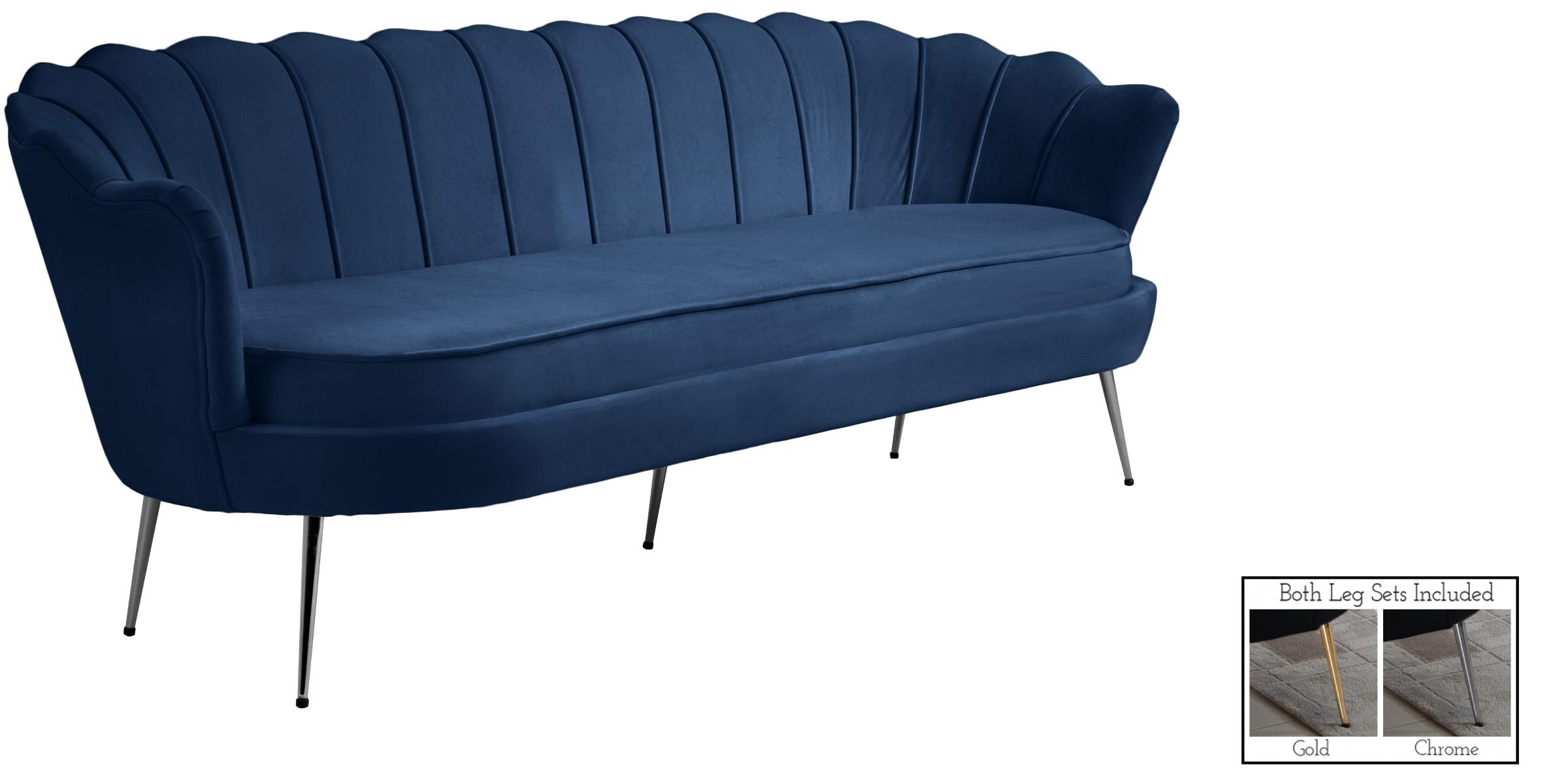 

    
684Navy-S-Set-2 Meridian Furniture Sofa Set

