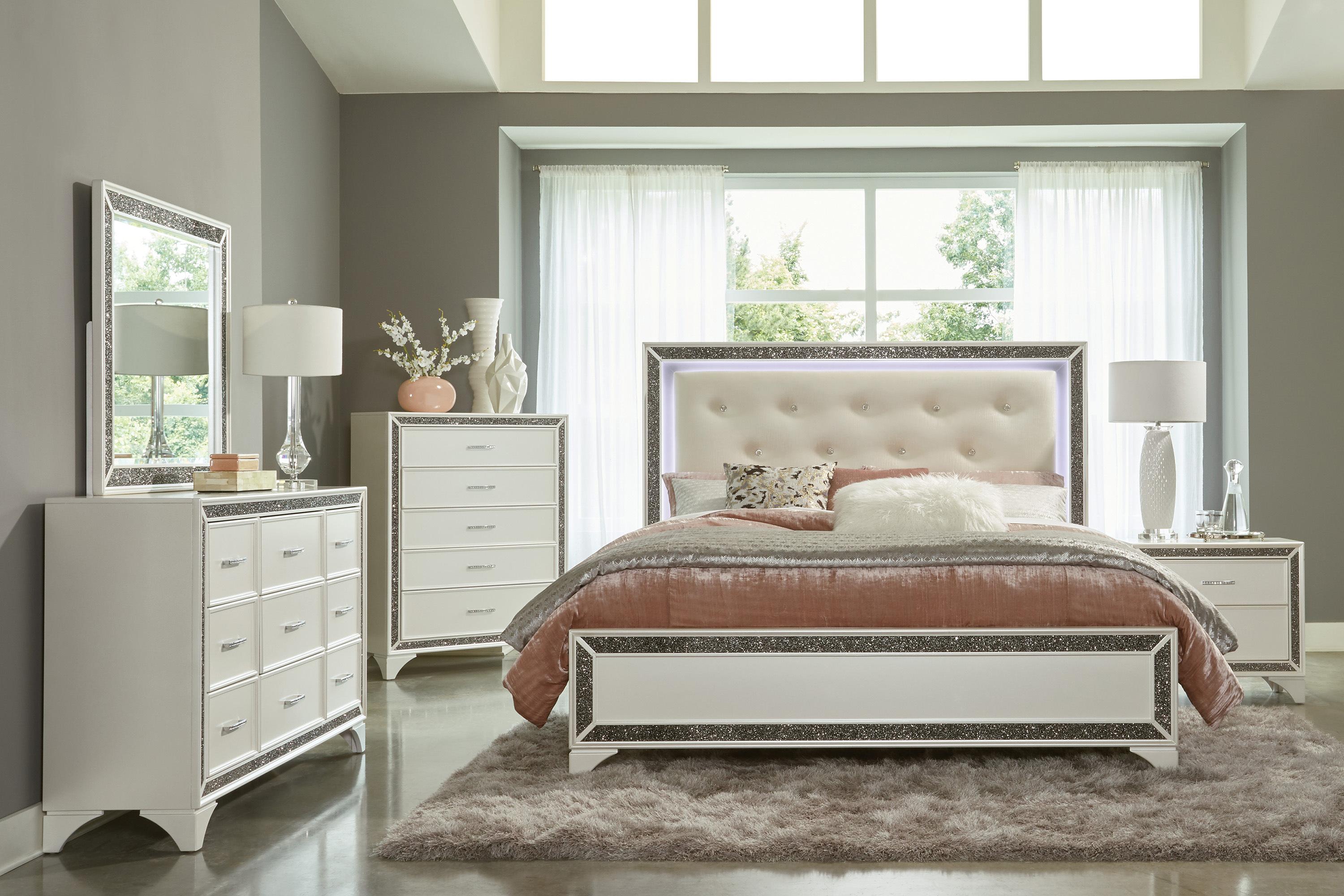 

    
Glam Pearl White Metallic Wood CAL Bedroom Set 5pcs Homelegance 1572WK-1CK* Salon
