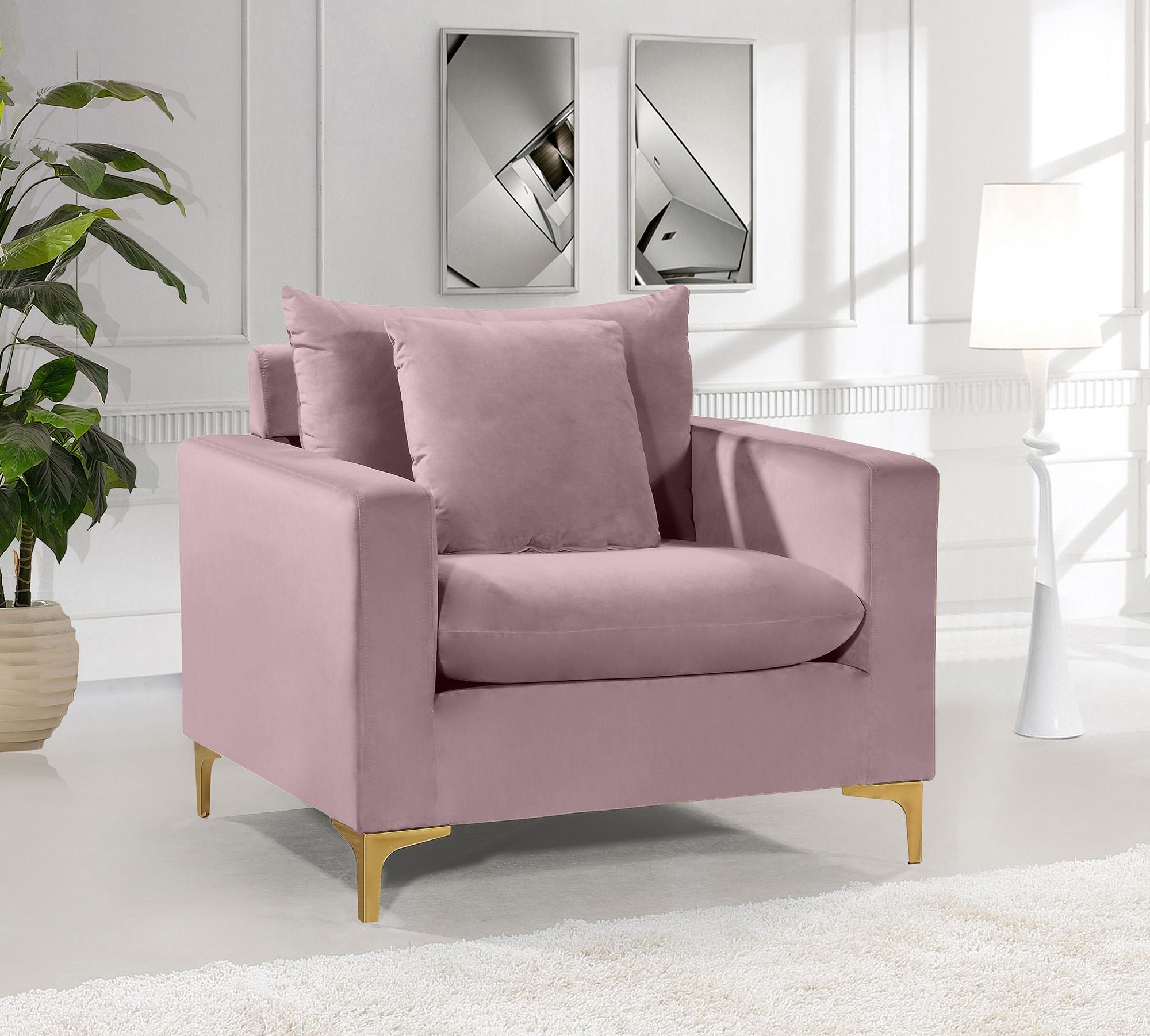 

    
Meridian Furniture Naomi 633Pink-C Arm Chair Chrome/Pink/Gold 633Pink-C
