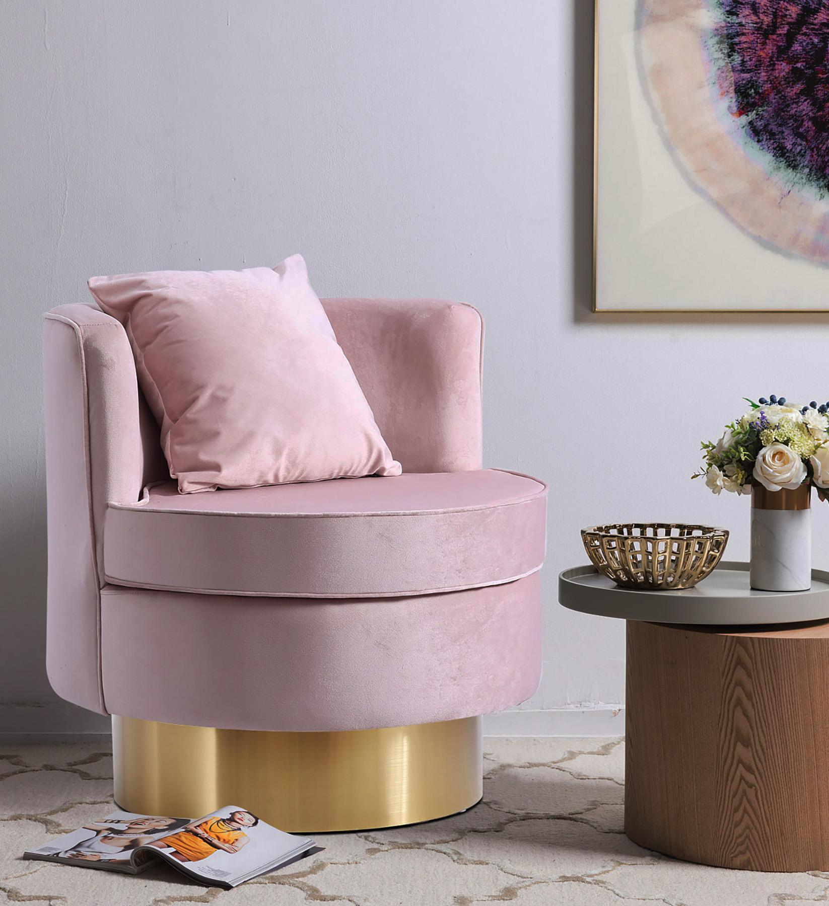 

        
Meridian Furniture KENDRA 576Pink Arm Chair Set Pink Velvet 647899953866
